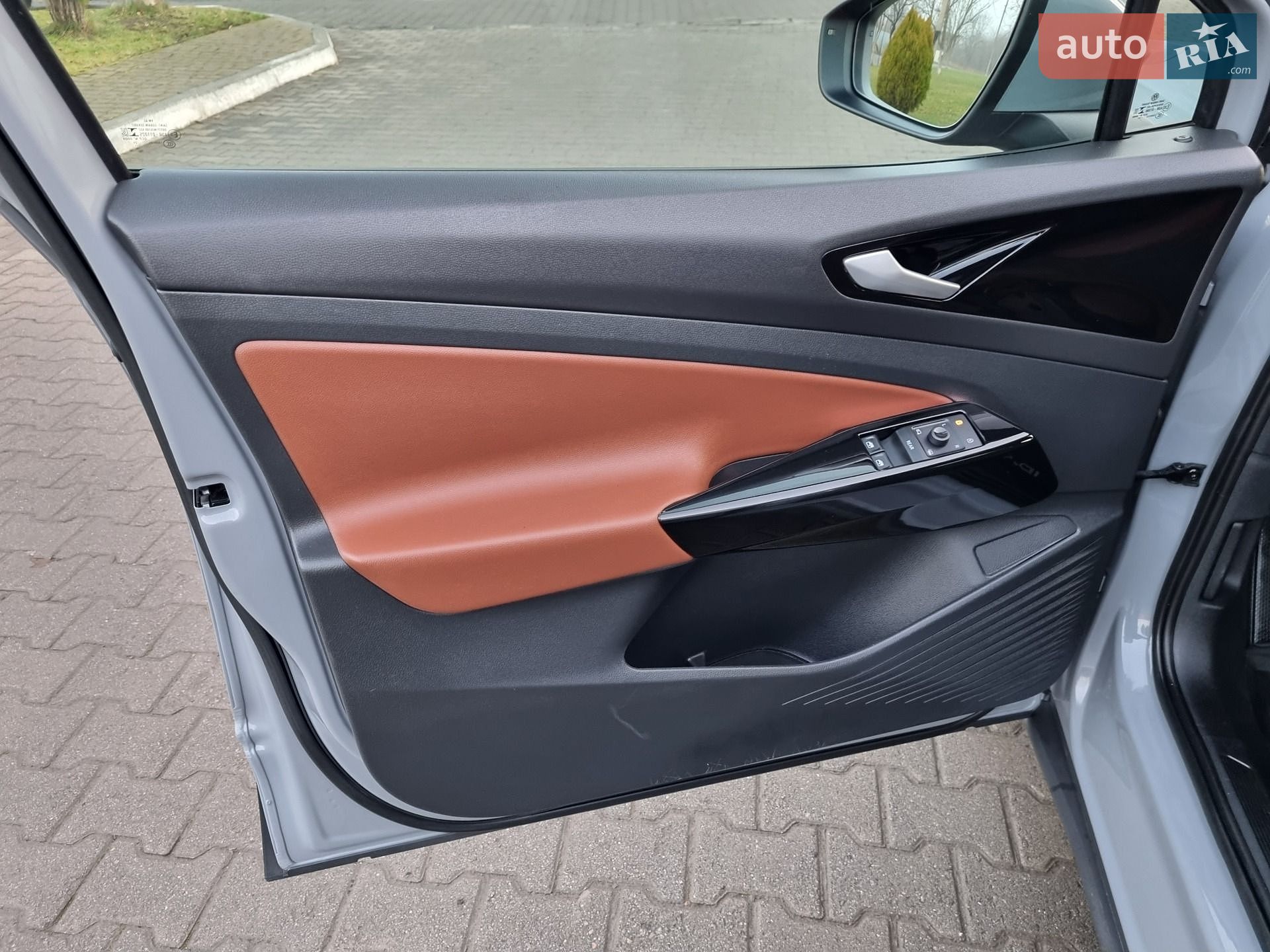 Volkswagen ID.4 2021 VIN WVGZZZE2ZNP004220 фото оголошення 16 з 50