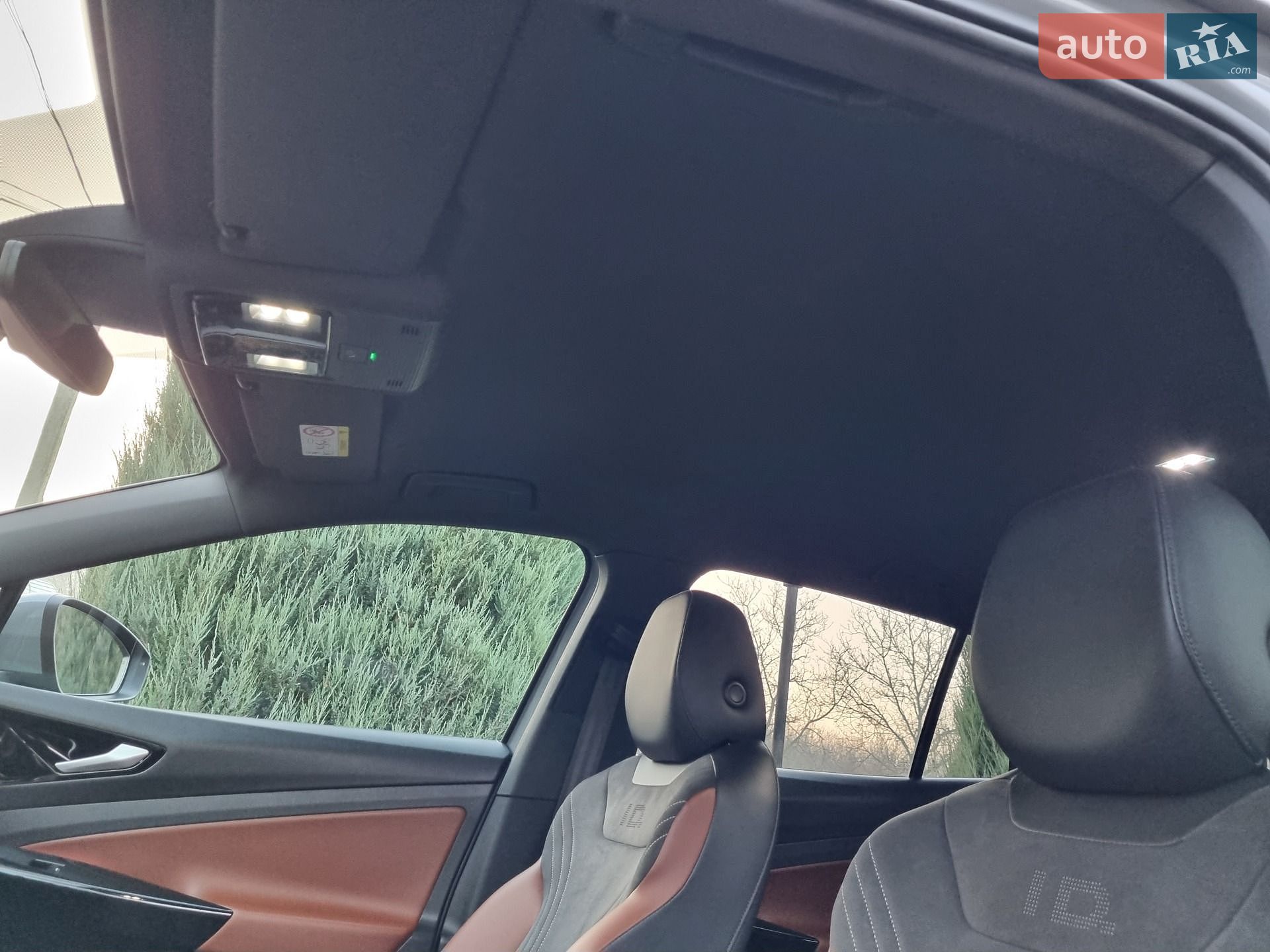 Volkswagen ID.4 2021 VIN WVGZZZE2ZNP004220 фото оголошення 19 з 50