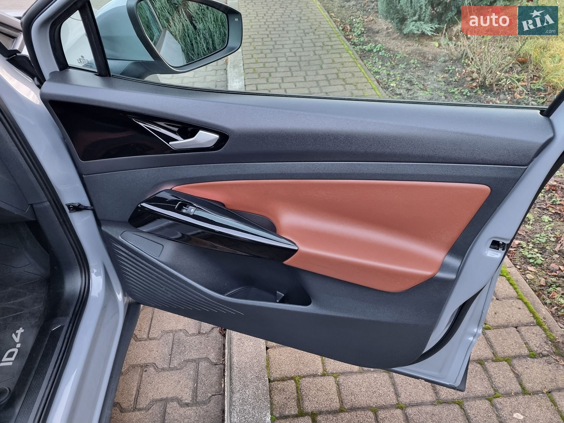 Volkswagen ID.4 2021 VIN WVGZZZE2ZNP004220 фото оголошення 27 з 50