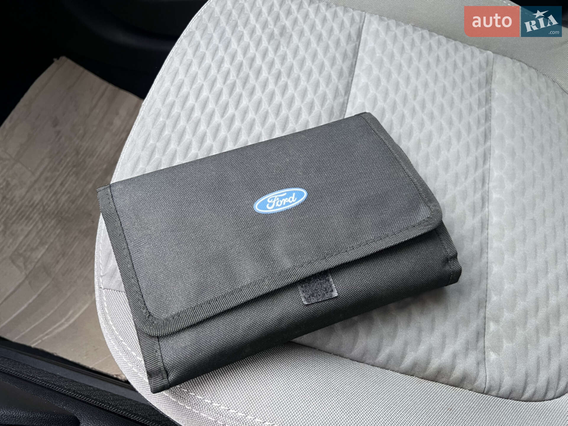 Ford Escape 2020 VIN 1FMCU9G65LUA85832 фото оголошення 51 з 52