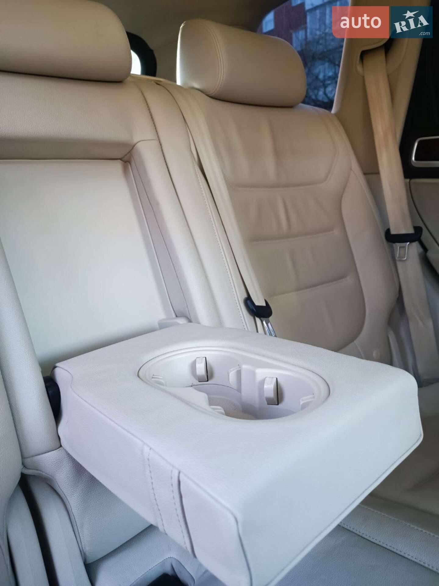 Volkswagen Touareg 2013 VIN WVGEF9BP8ED006997 фото оголошення 37 з 41