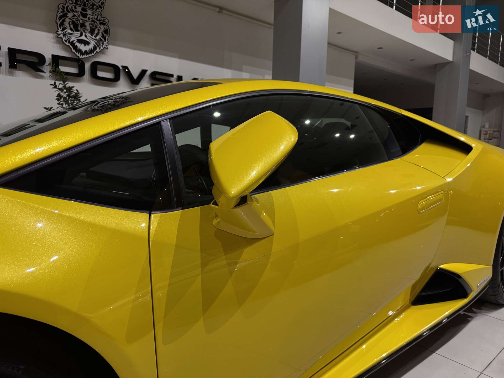 Lamborghini Huracan EVO 2020 VIN ZHWEF5ZF0MLA16464 фото оголошення 3 з 94
