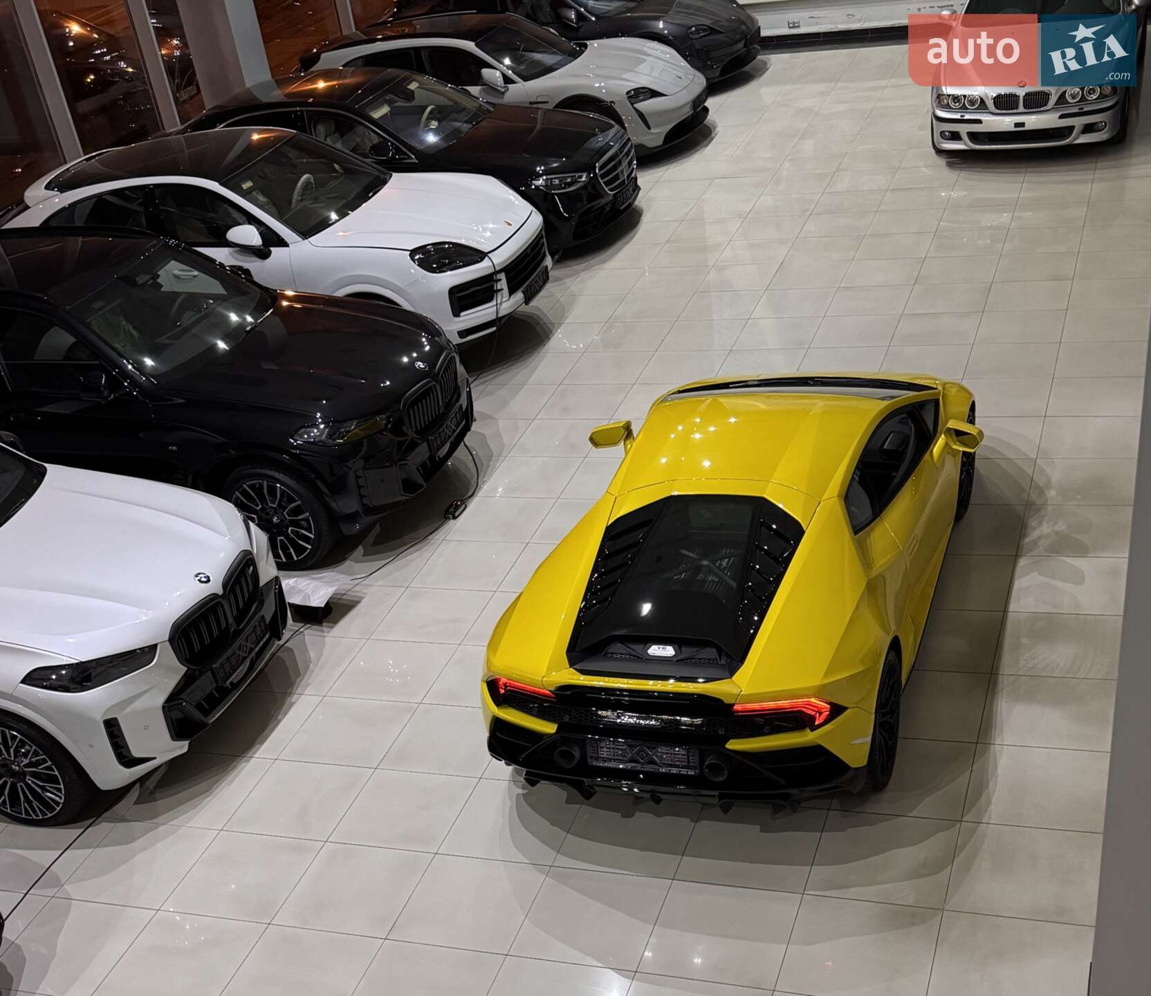 Lamborghini Huracan EVO 2020 VIN ZHWEF5ZF0MLA16464 фото оголошення 13 з 94