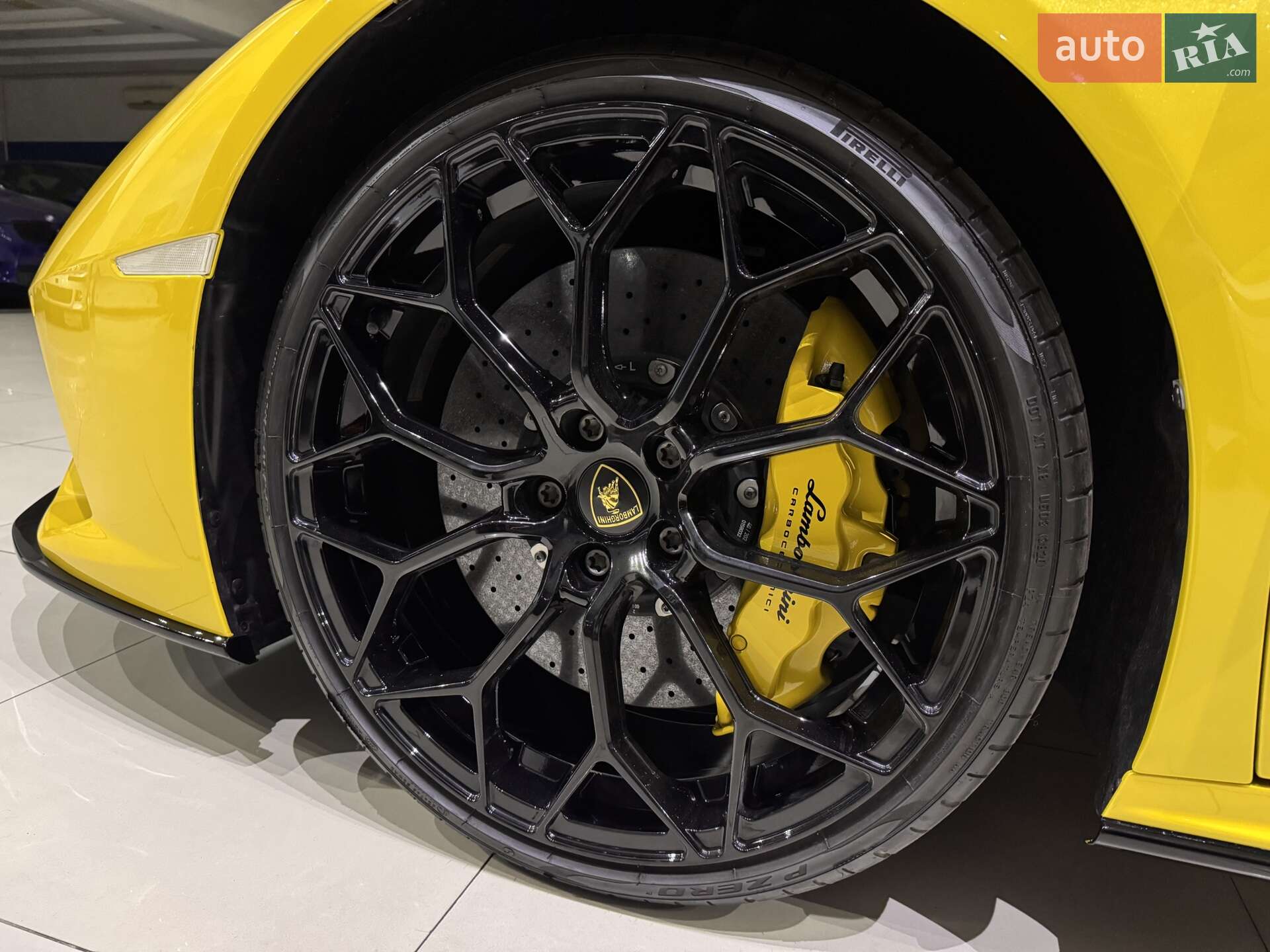 Lamborghini Huracan EVO 2020 VIN ZHWEF5ZF0MLA16464 фото оголошення 29 з 94