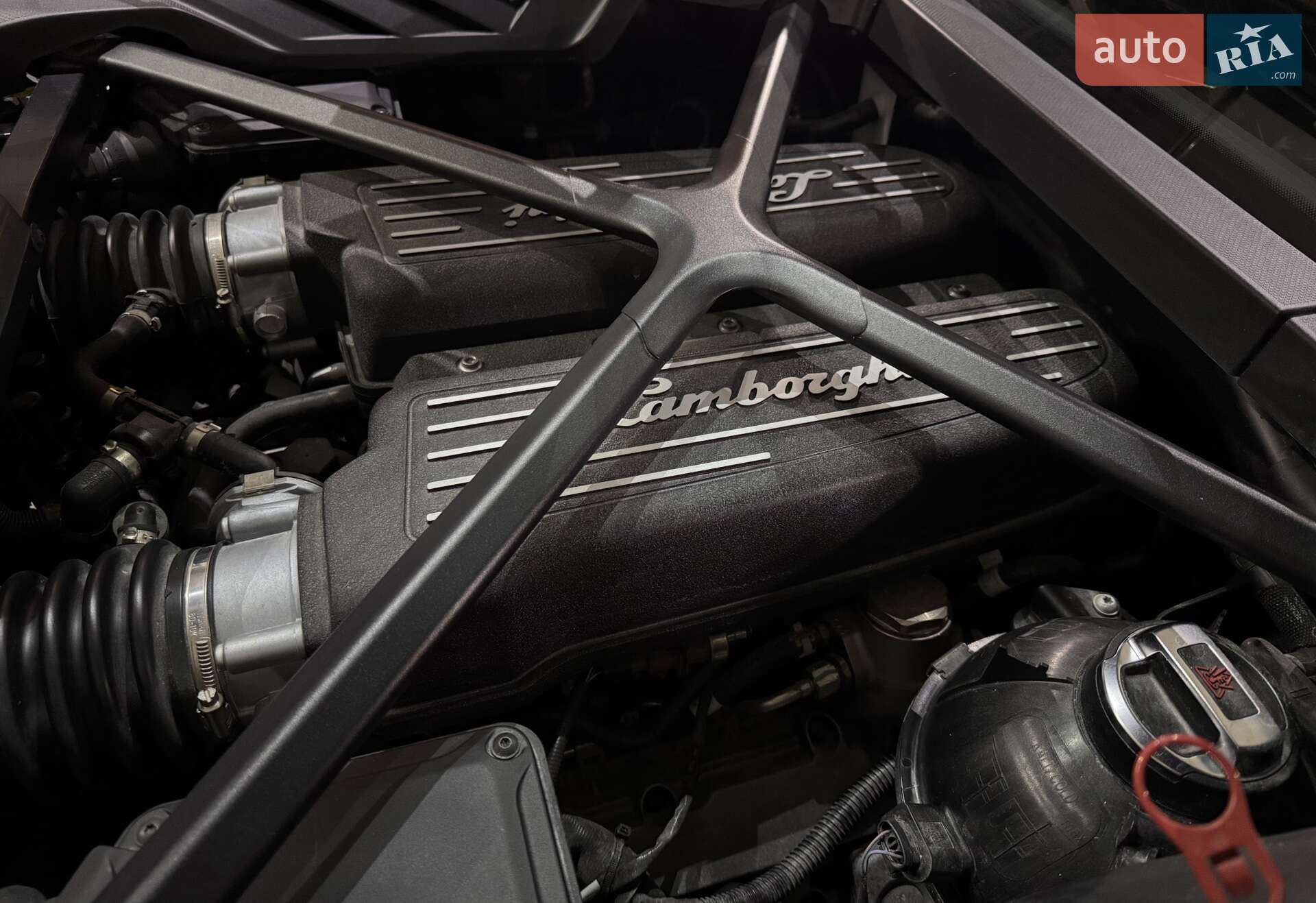 Lamborghini Huracan EVO 2020 VIN ZHWEF5ZF0MLA16464 фото оголошення 36 з 94