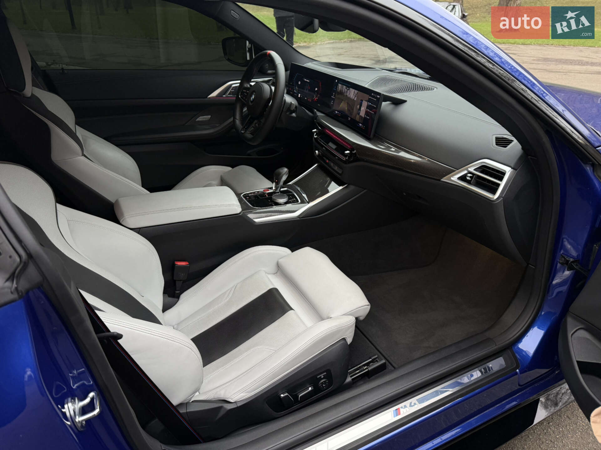 BMW M4 2024 VIN WBS33HK02SCS72561 фото оголошення 32 з 34