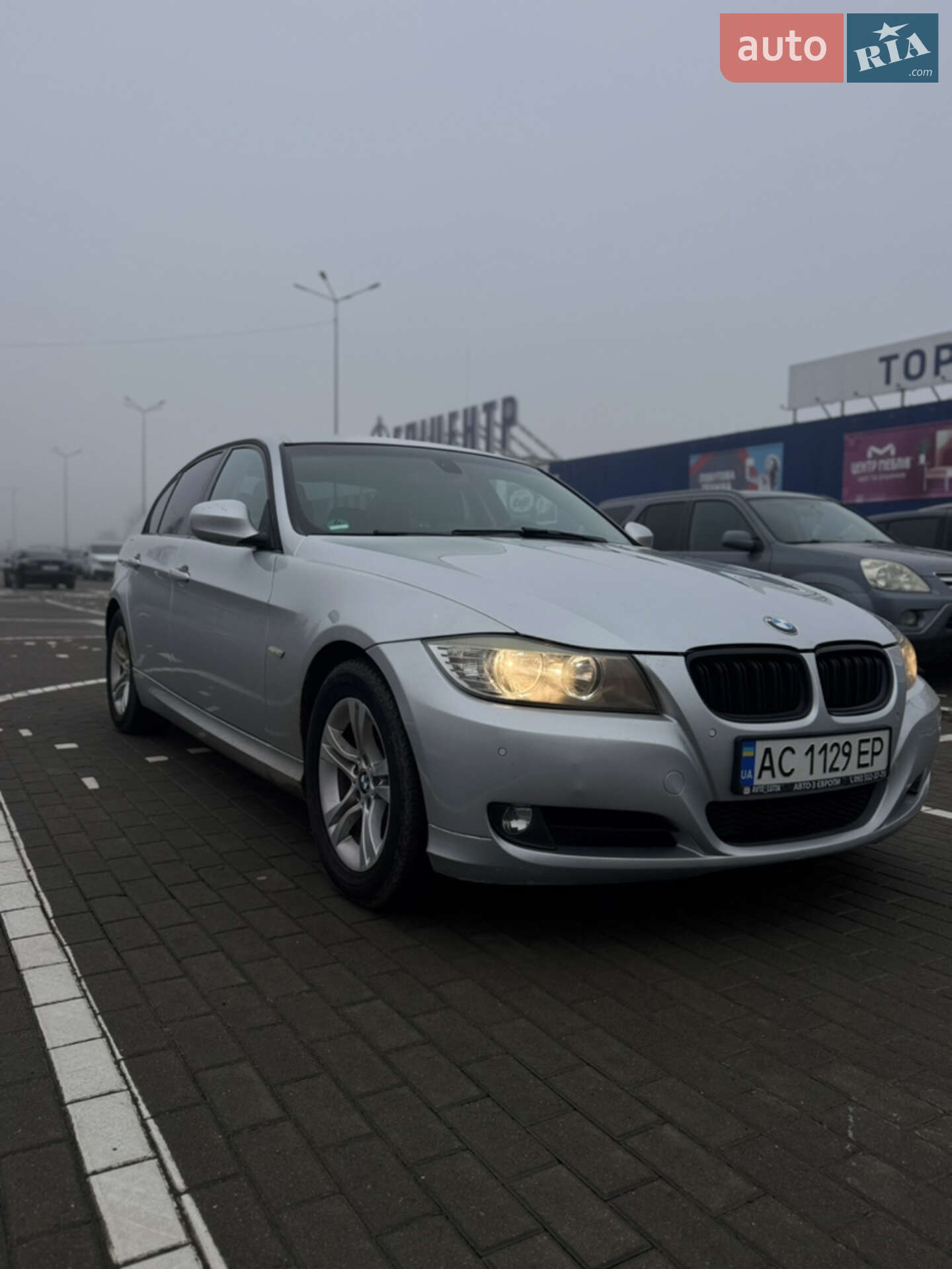 BMW 3 Series 2010 VIN WBAPG11050E582630 фото оголошення 4 з 32
