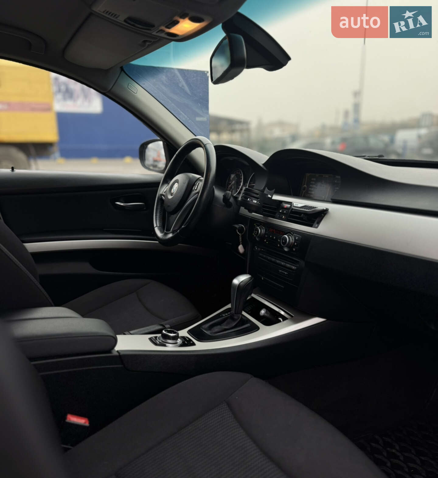 BMW 3 Series 2010 VIN WBAPG11050E582630 фото оголошення 13 з 32