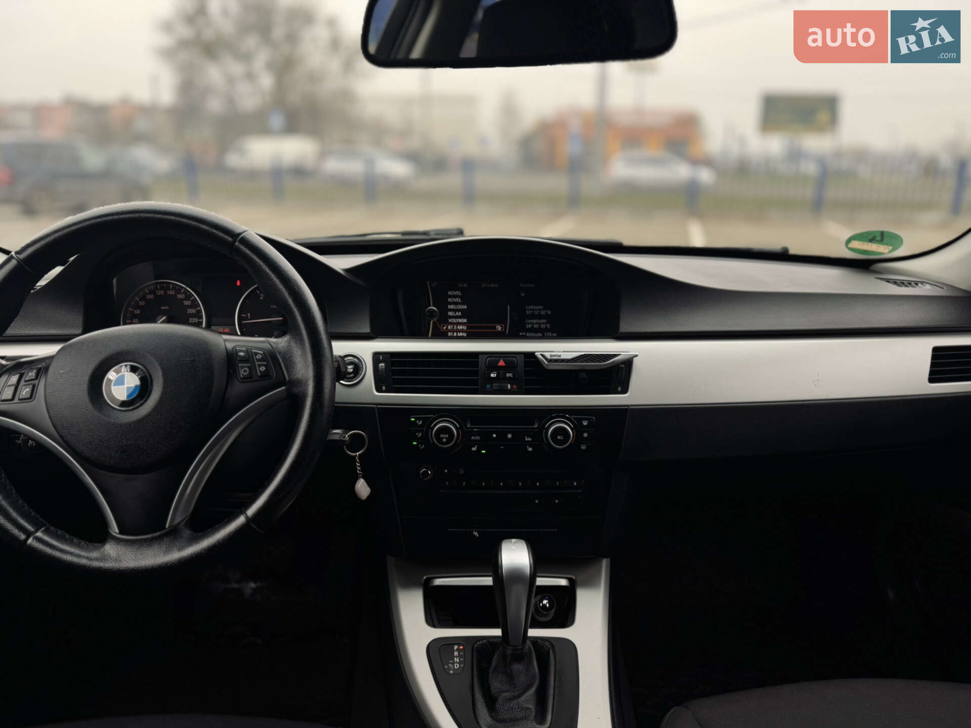 BMW 3 Series 2010 VIN WBAPG11050E582630 фото оголошення 22 з 32
