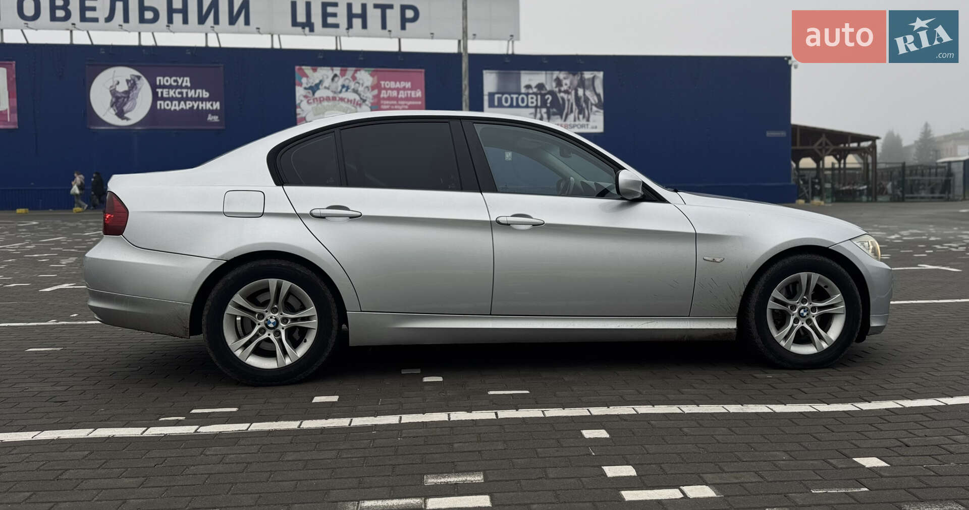 BMW 3 Series 2010 VIN WBAPG11050E582630 фото оголошення 31 з 32