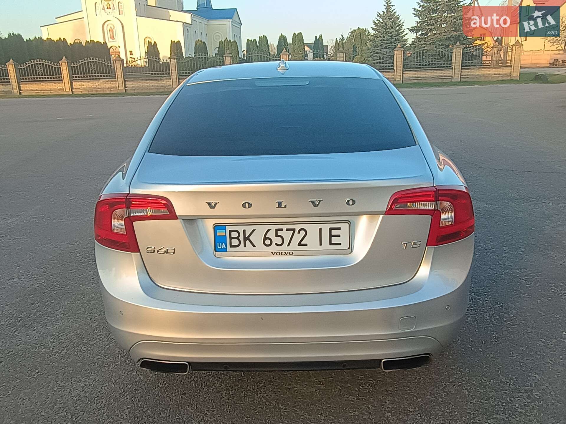 Volvo S60 2015 VIN YV126MFK3G2403163 фото оголошення 36 з 40