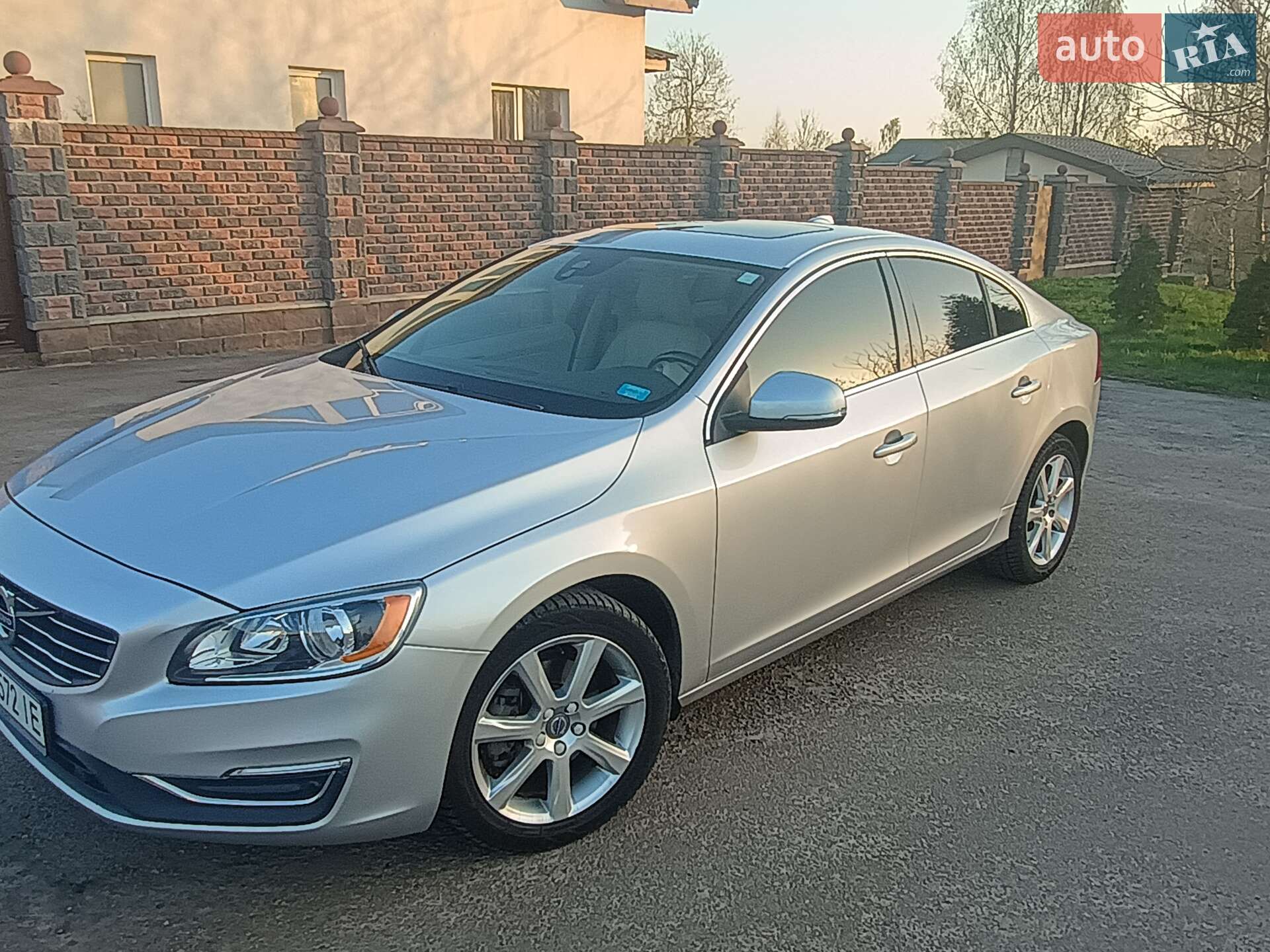 Volvo S60 2015 VIN YV126MFK3G2403163 фото оголошення 38 з 40