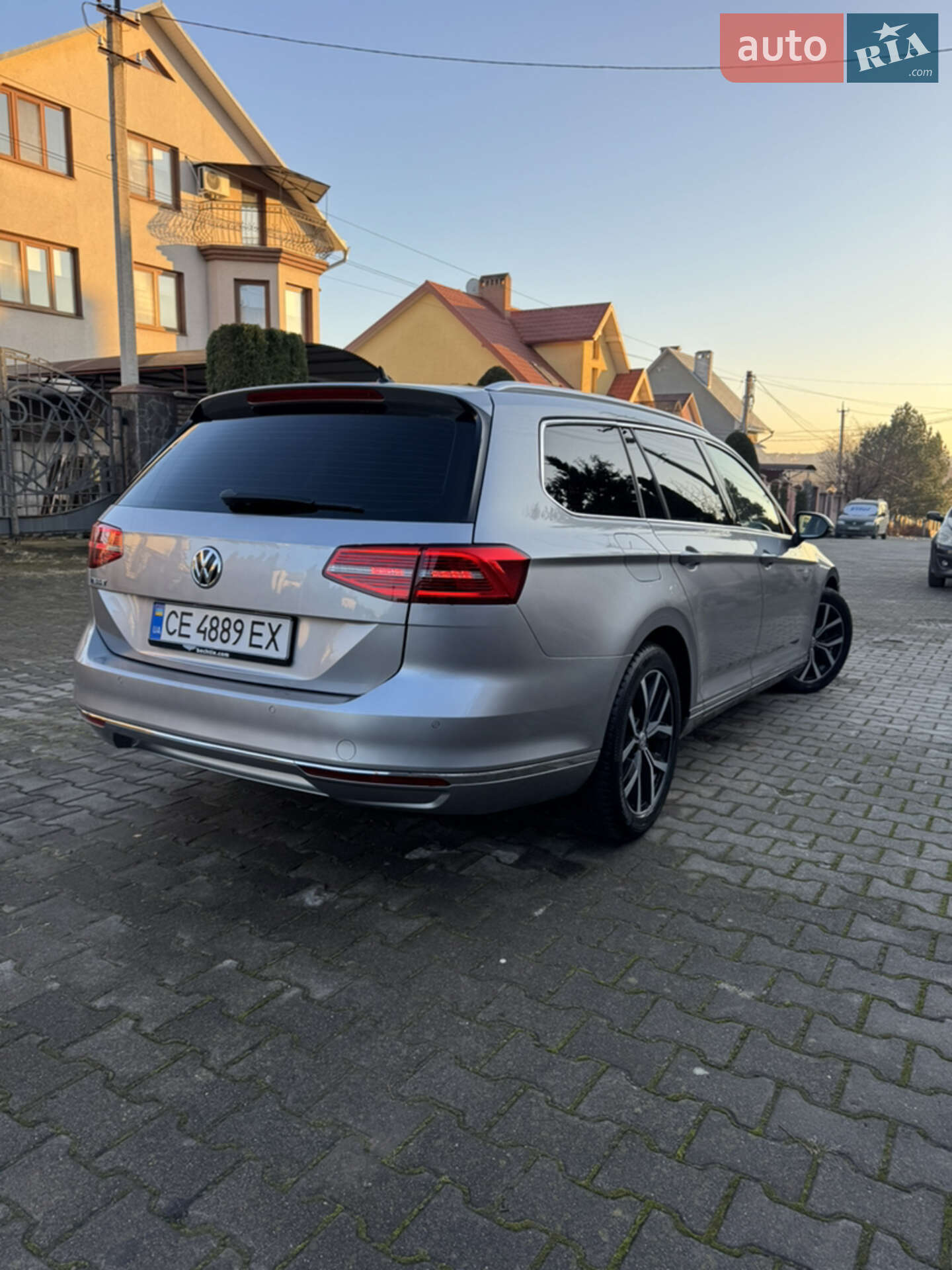 Volkswagen Passat 2019 VIN WVWZZZ3CZKE080054 фото оголошення 15 з 47
