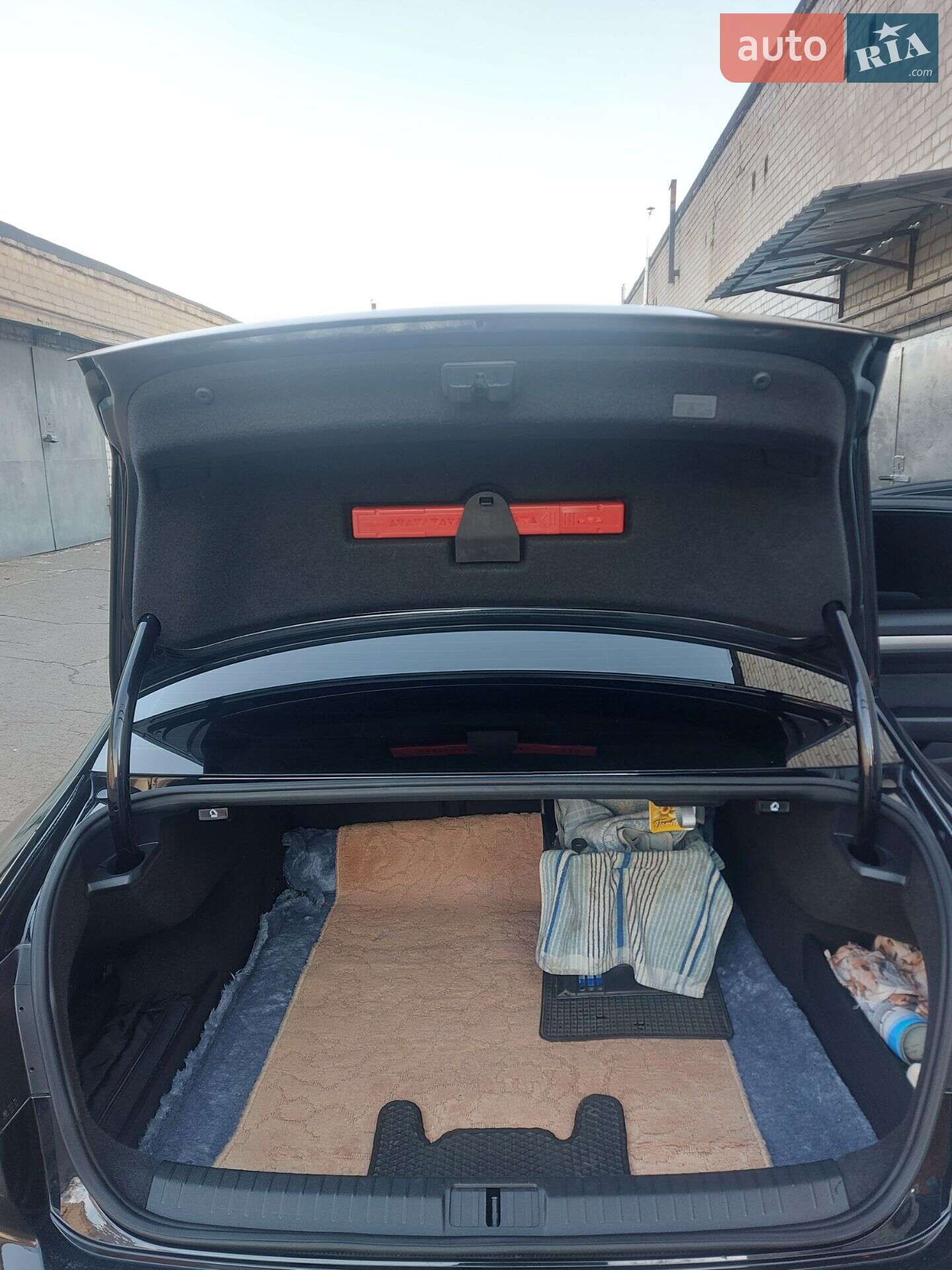 Volkswagen Passat 2016 VIN WVWZZZ3CZGE246466 фото оголошення 14 з 17