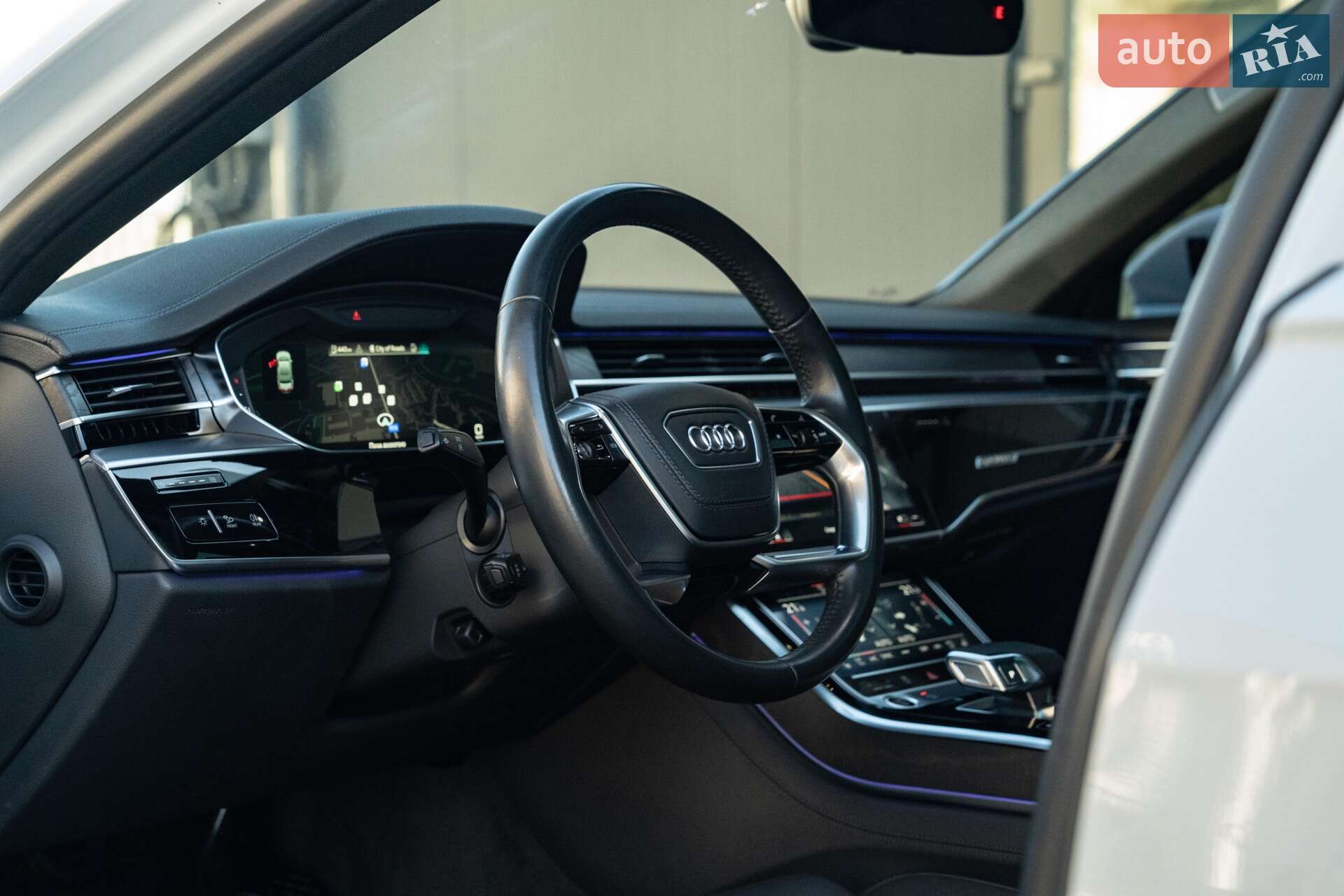 Audi A8 2021 VIN WAU8DAF81MN011833 фото оголошення 30 з 77