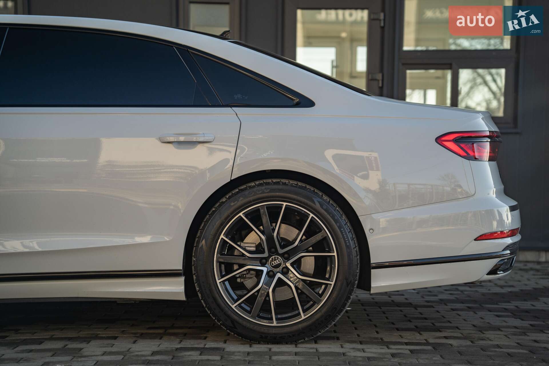 Audi A8 2021 VIN WAU8DAF81MN011833 фото оголошення 22 з 77