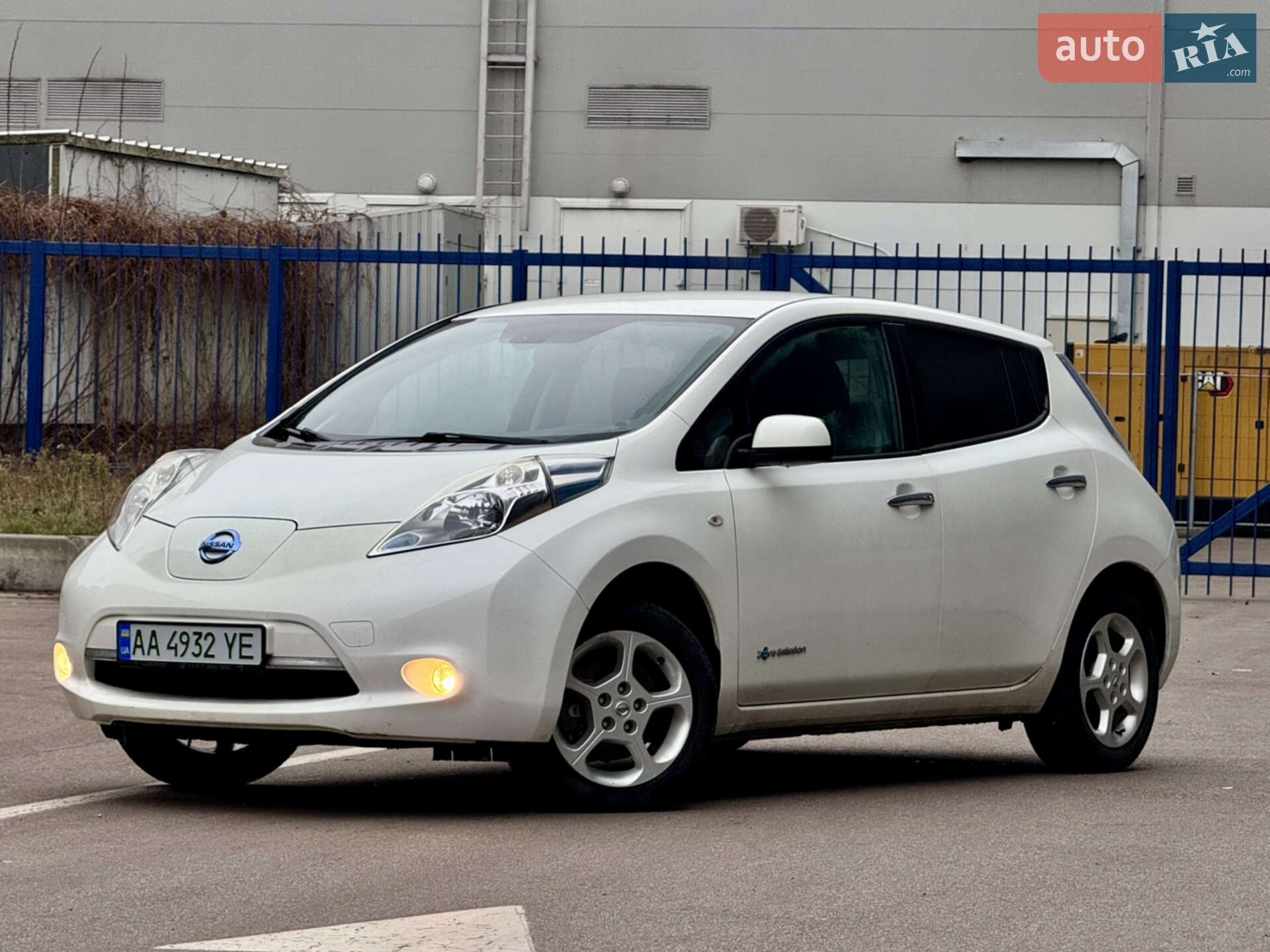 Nissan Leaf 2016 VIN SJNFAAZE0U6048617 фото оголошення 2 з 29