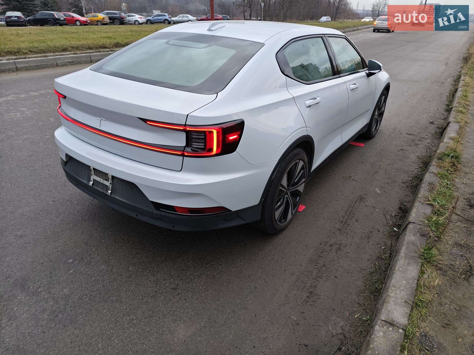 Polestar 2 2022 VIN YSMEG3KAXPL142975 фото оголошення 2 з 14