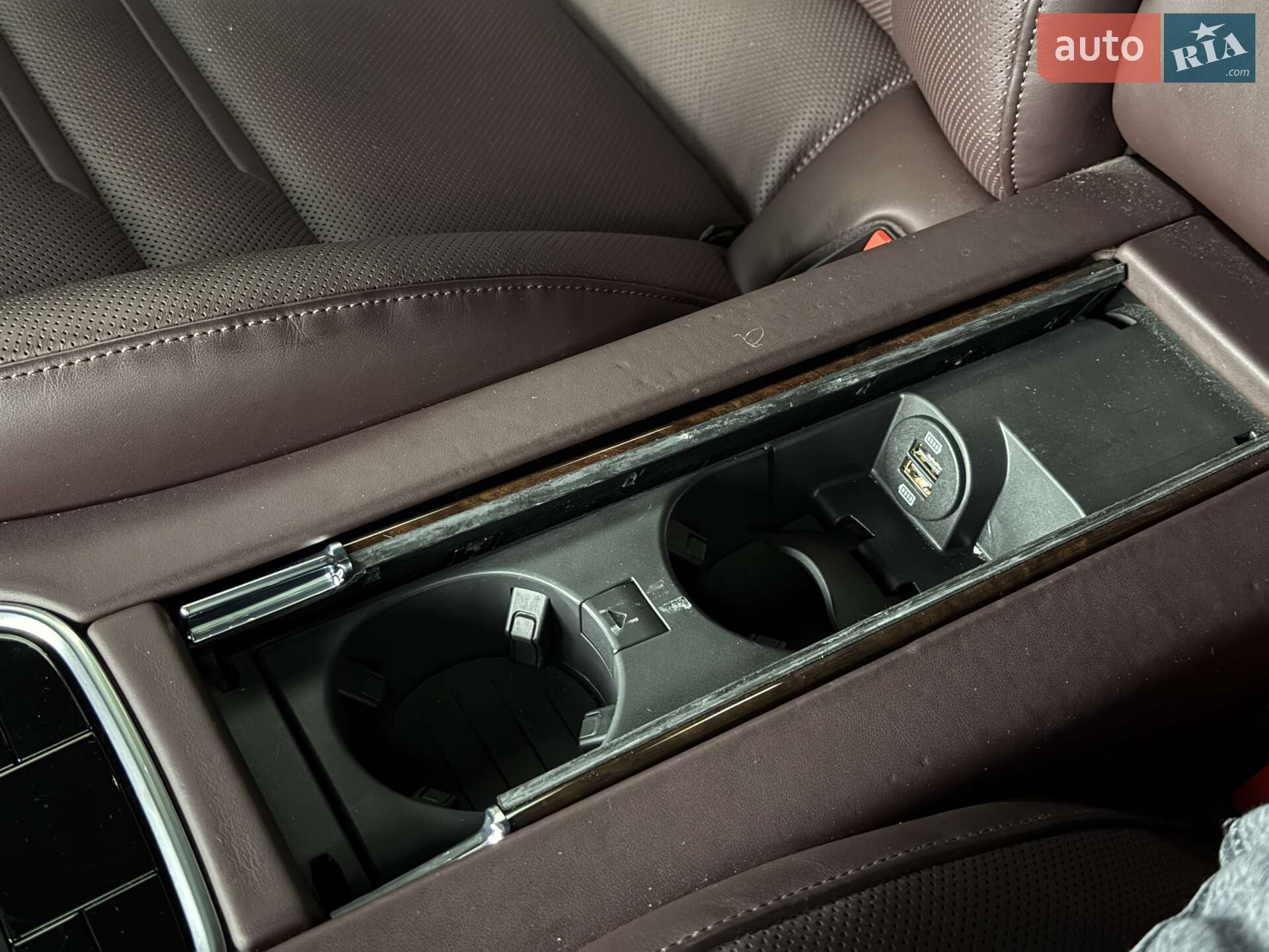Porsche Panamera 2017 VIN WP0ZZZ97ZHL124073 фото оголошення 33 з 41