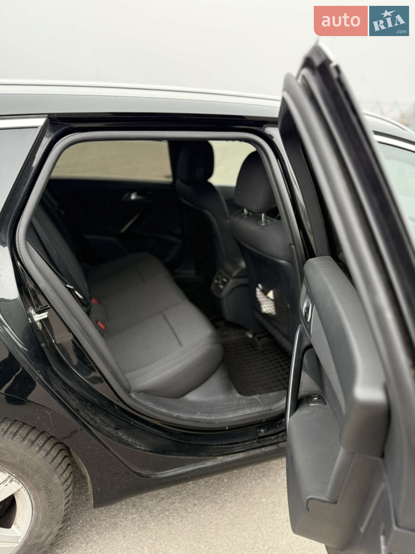 PEUGEOT PEUGEOT 508 2010 VIN VF38E5FV8AL027712 фото оголошення 11 з 14