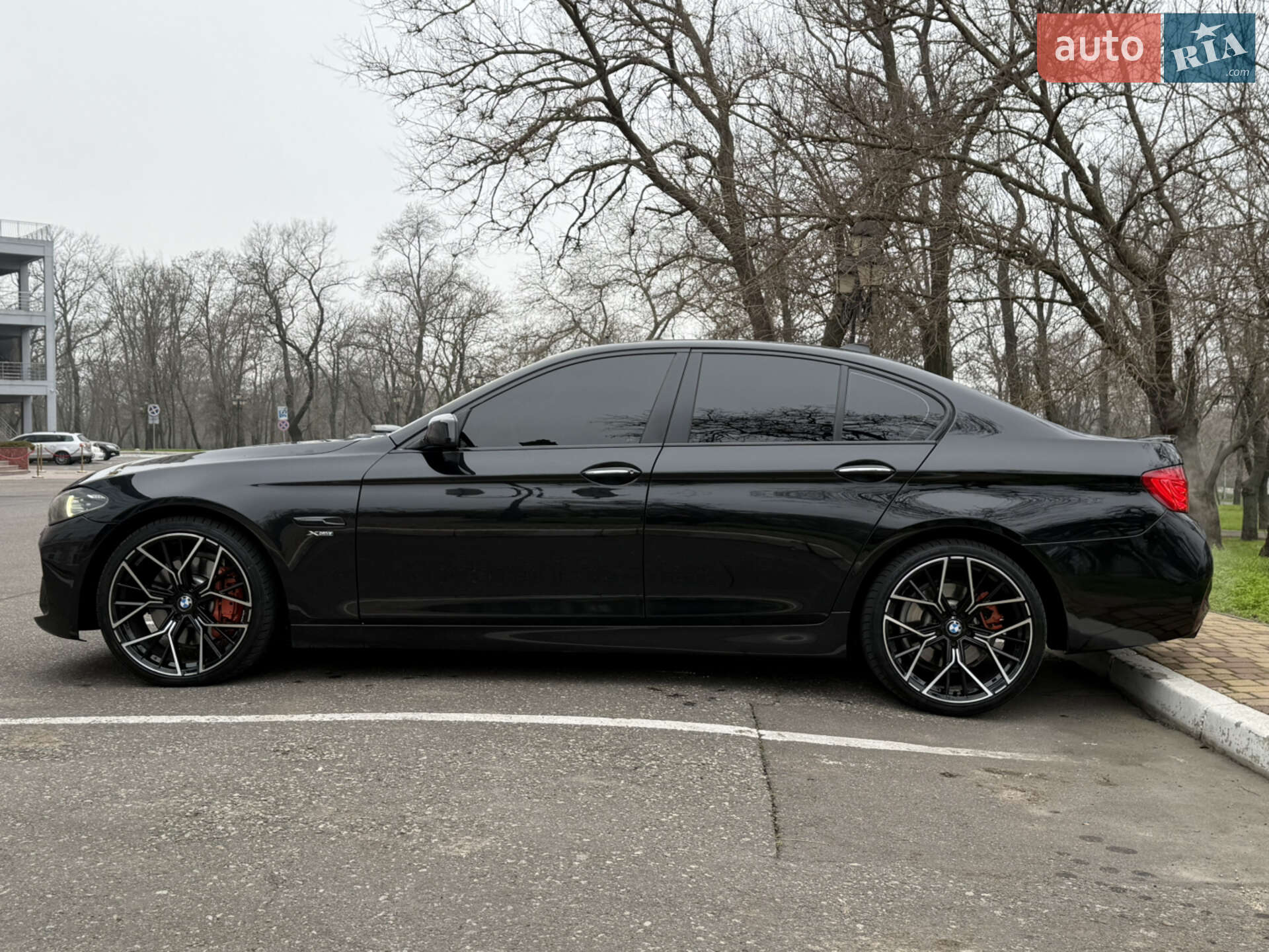BMW 5 Series 2010 VIN WBAFU7C51BC771211 фото оголошення 5 з 15