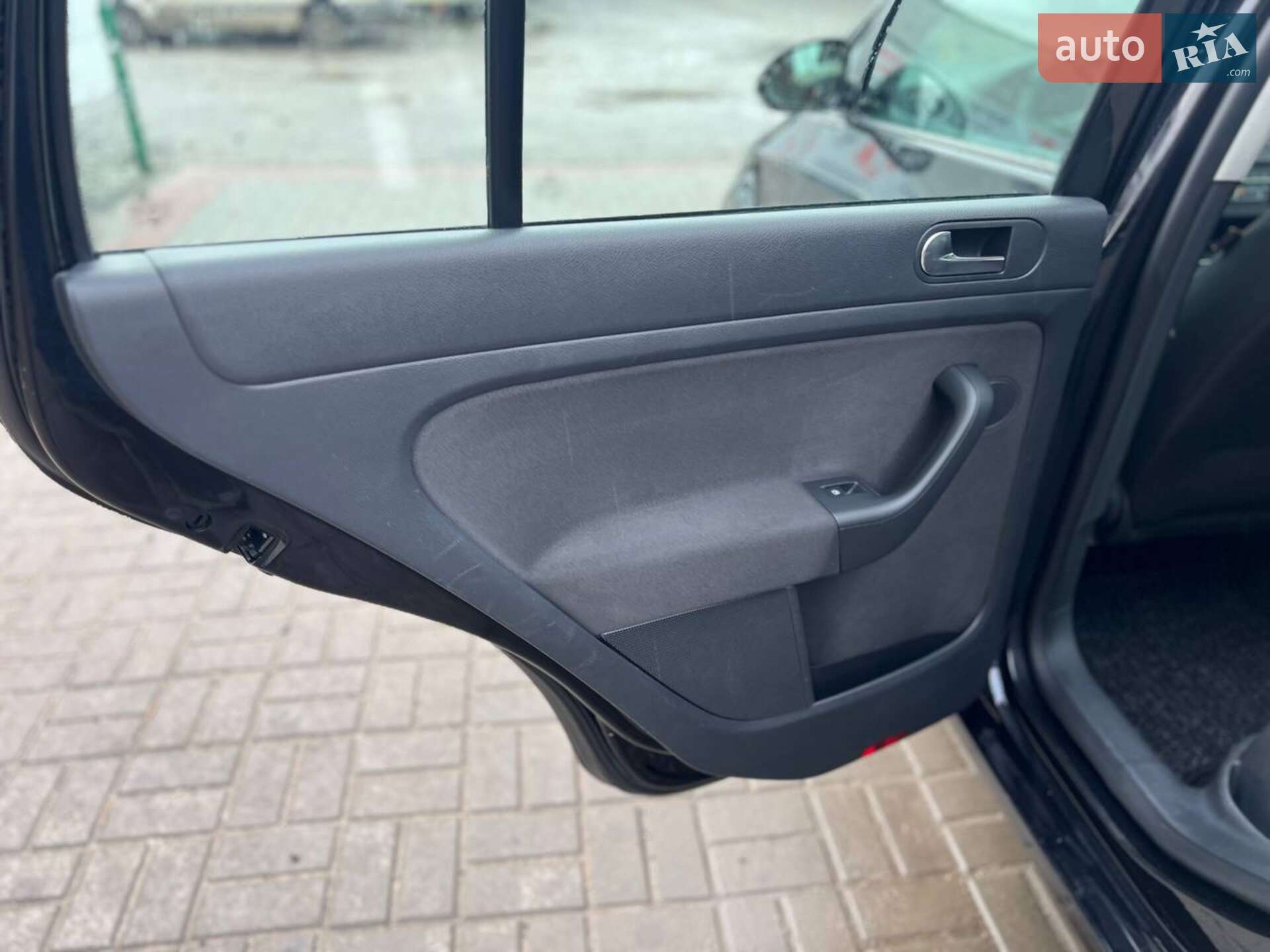 Volkswagen Golf Plus 2010 VIN WVWZZZ1KZBW530605 фото оголошення 11 з 37