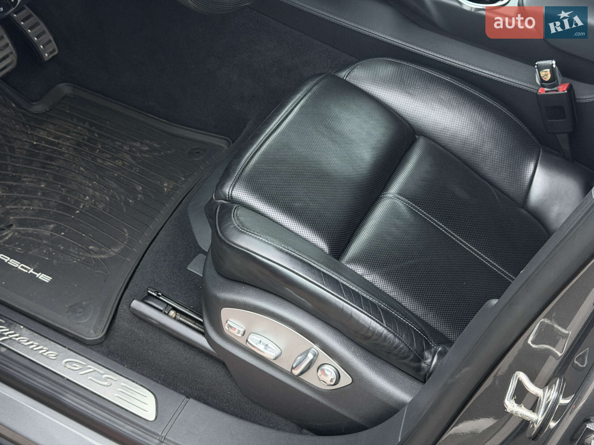 Porsche Cayenne 2013 VIN WP1ZZZ92ZELA71081 фото оголошення 13 з 21
