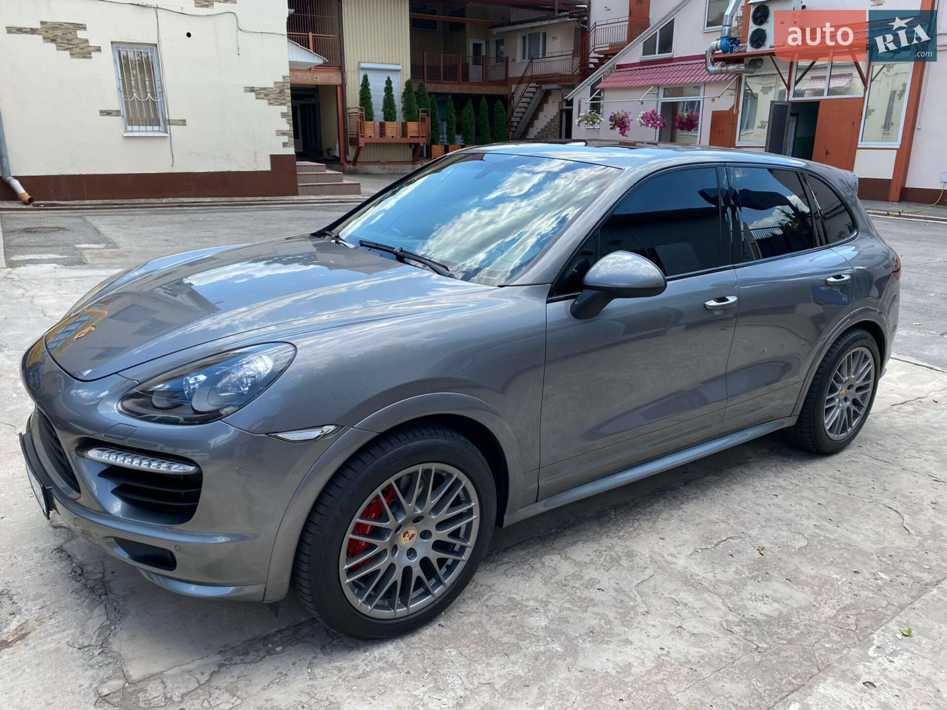 Porsche Cayenne 2013 VIN WP1ZZZ92ZELA71081 фото оголошення 17 з 21