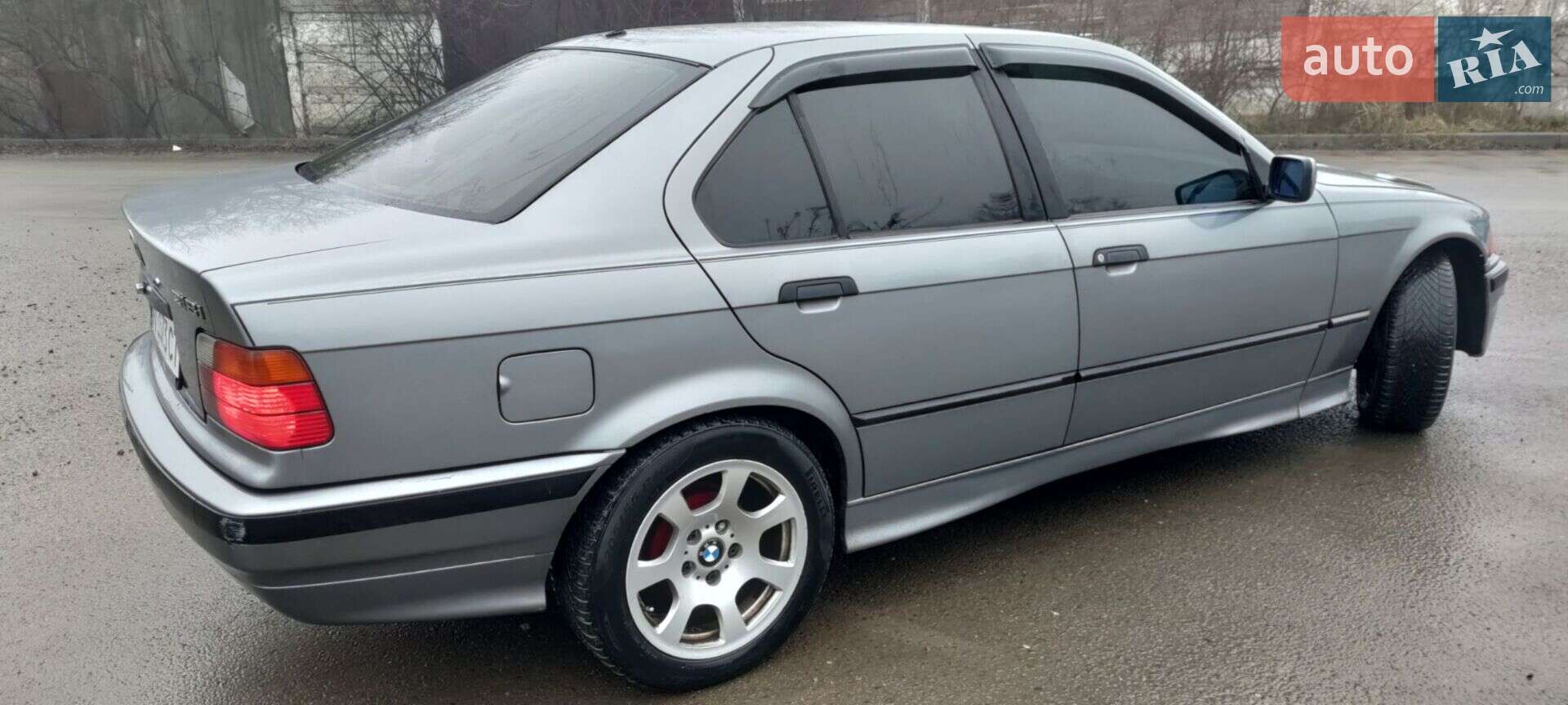 BMW 3 Series 1993 VIN WBACA31070JD14278 фото оголошення 9 з 26