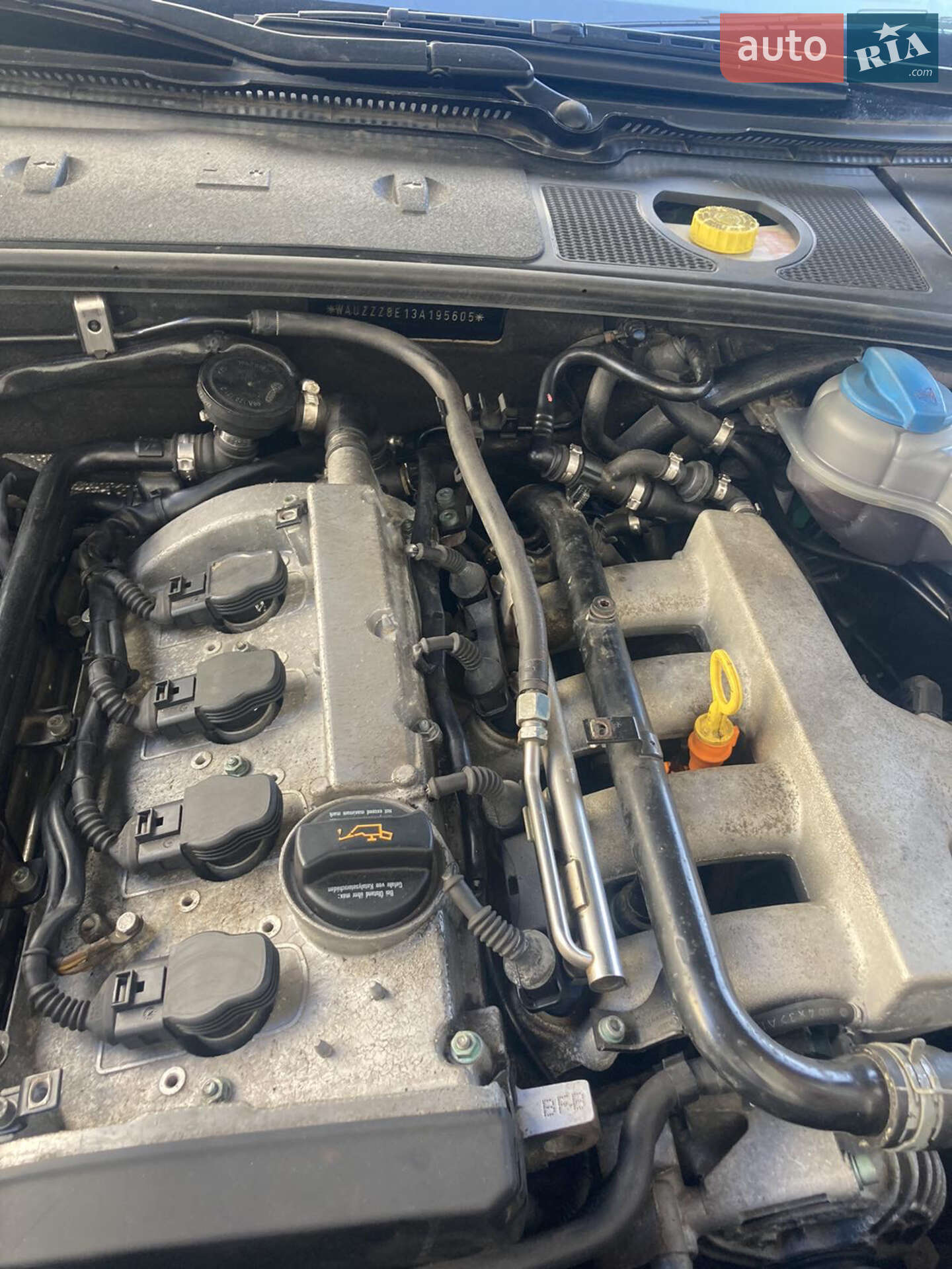 Audi A4 2002 VIN WAUZZZ8E13A195605 фото оголошення 15 з 26