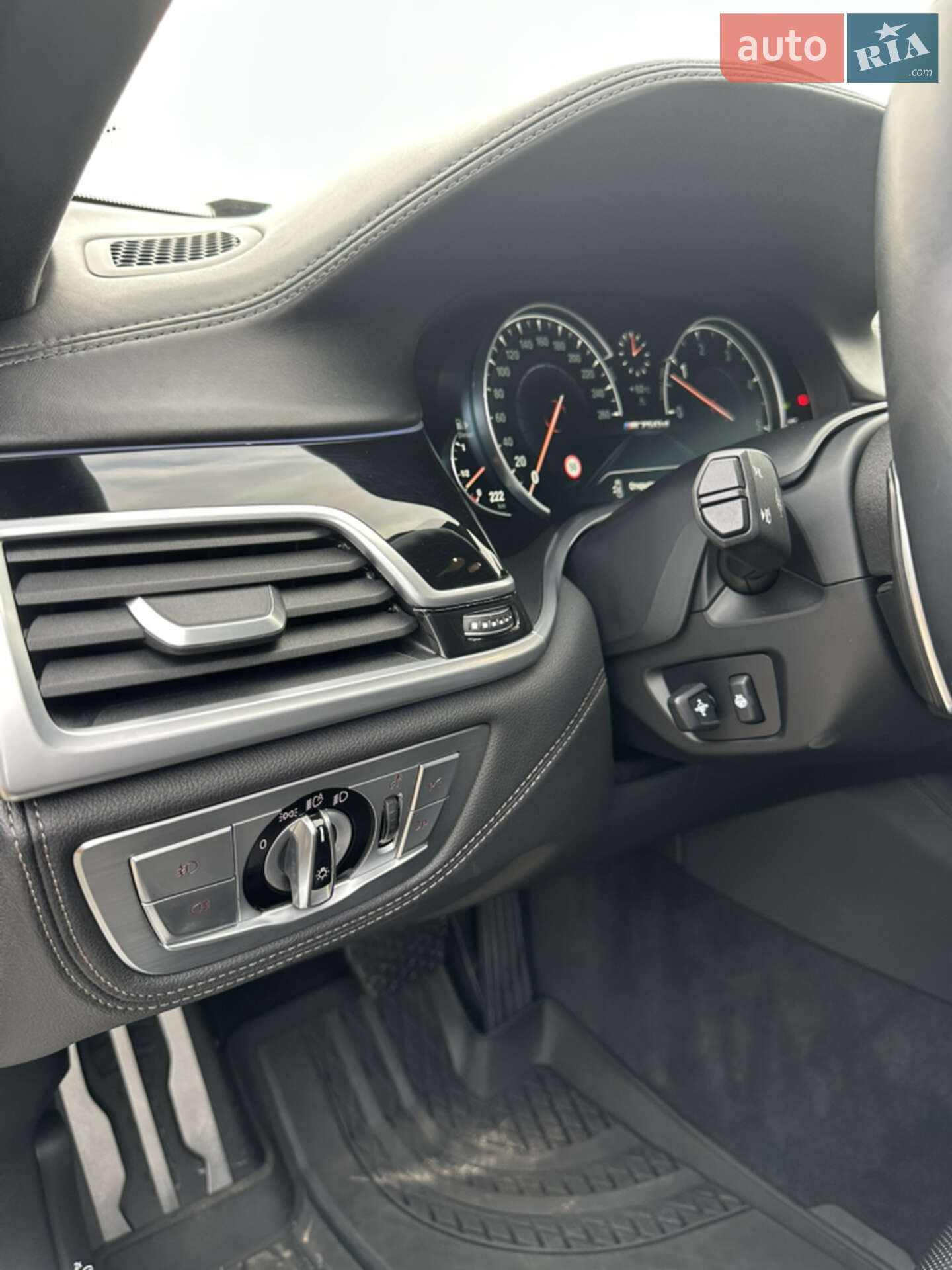 BMW 7 Series 2017 VIN WBA7C81080G806871 фото оголошення 21 з 50