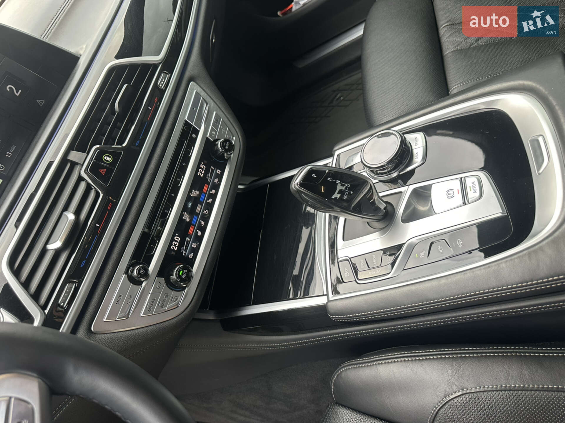 BMW 7 Series 2017 VIN WBA7C81080G806871 фото оголошення 22 з 50