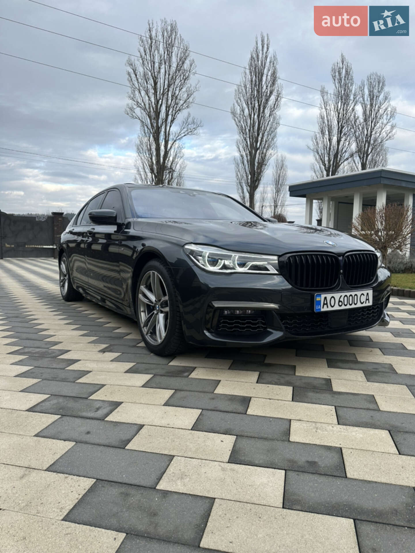 BMW 7 Series 2017 VIN WBA7C81080G806871 фото оголошення 32 з 50