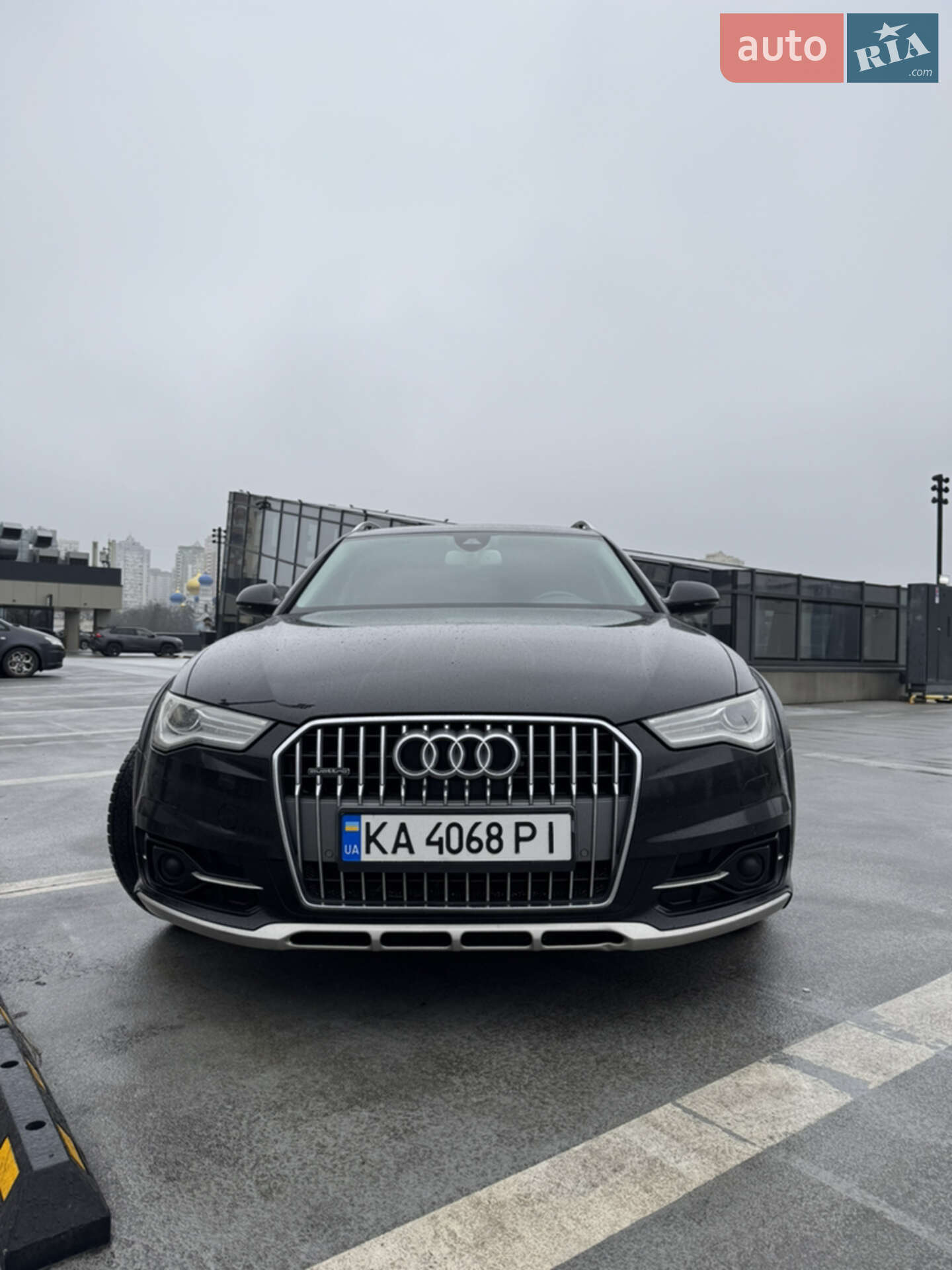 Audi A6 Allroad 2018 VIN WAUZZZ4G9JN039907 фото оголошення 2 з 21