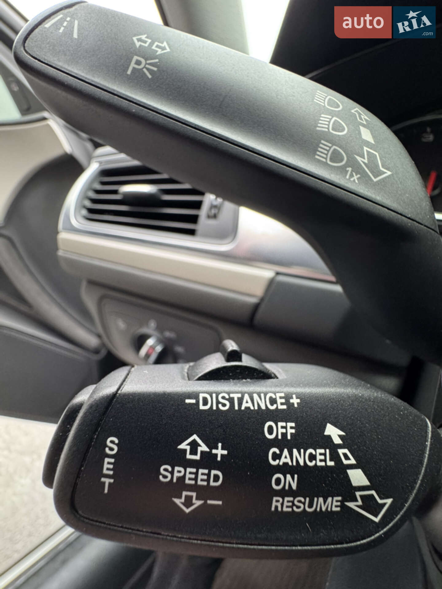 Audi A6 Allroad 2018 VIN WAUZZZ4G9JN039907 фото оголошення 10 з 21