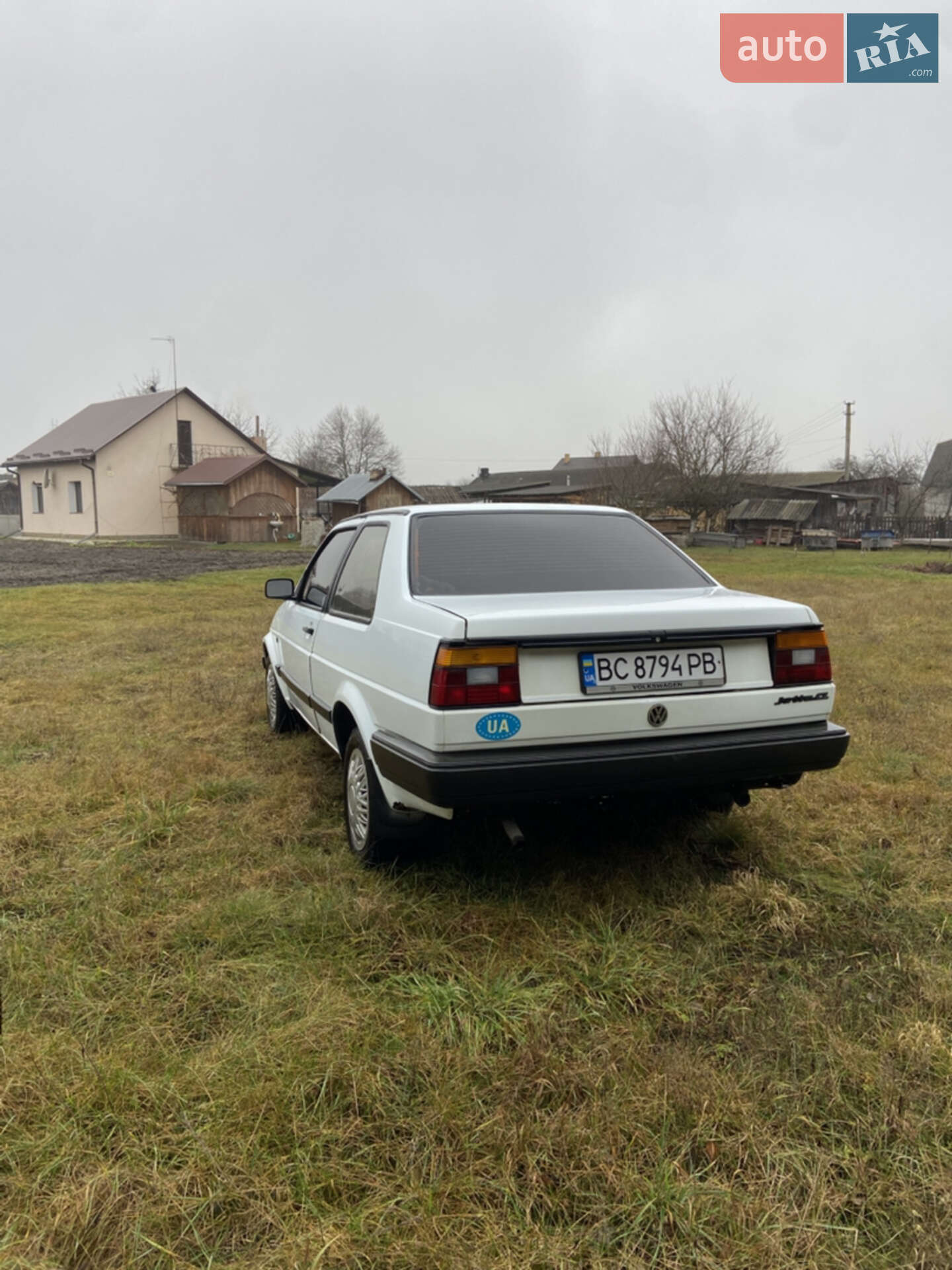 Volkswagen Jetta 1988 VIN WVWZZZ1GZKW175813 фото оголошення 5 з 19