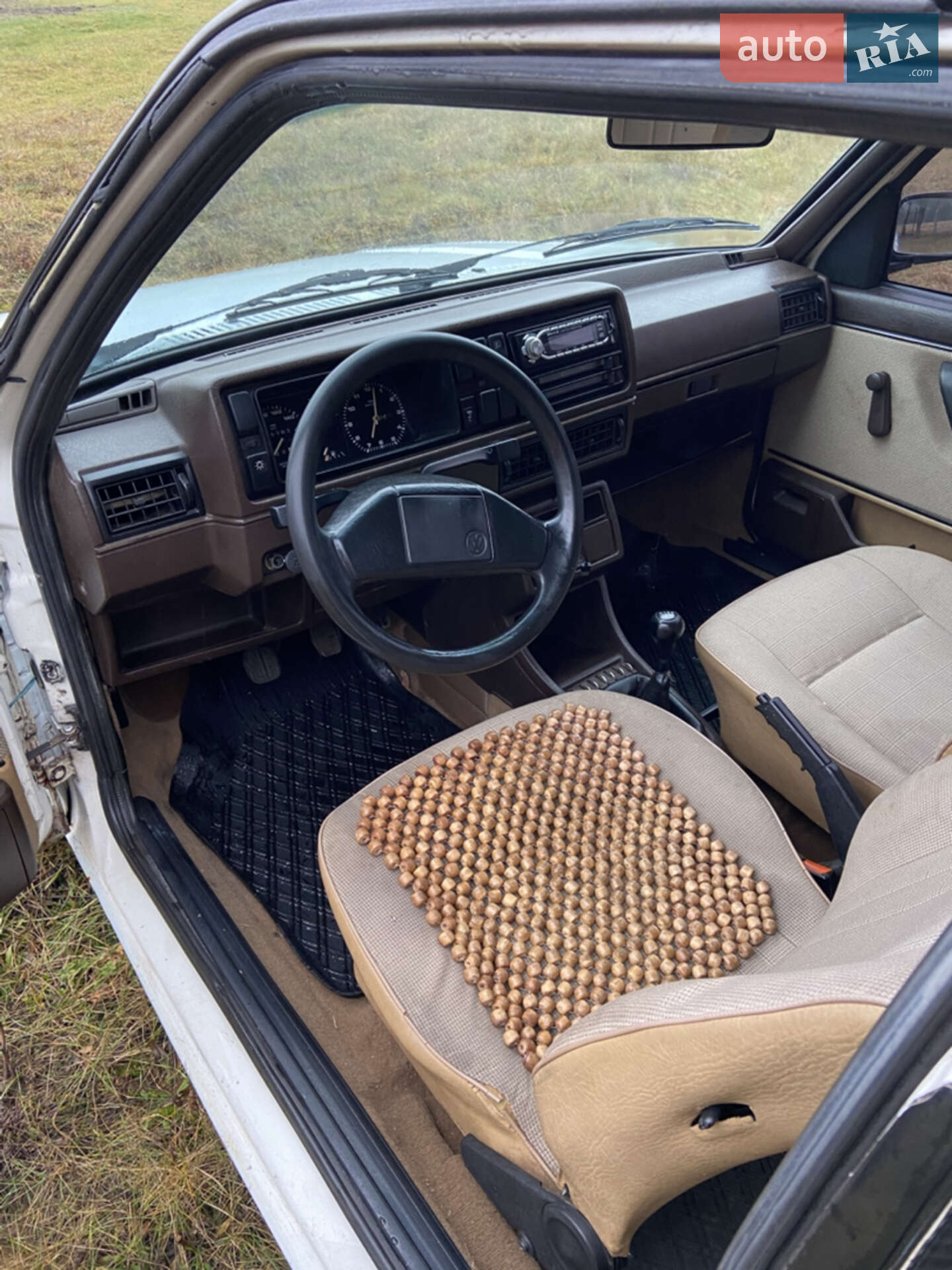 Volkswagen Jetta 1988 VIN WVWZZZ1GZKW175813 фото оголошення 14 з 19