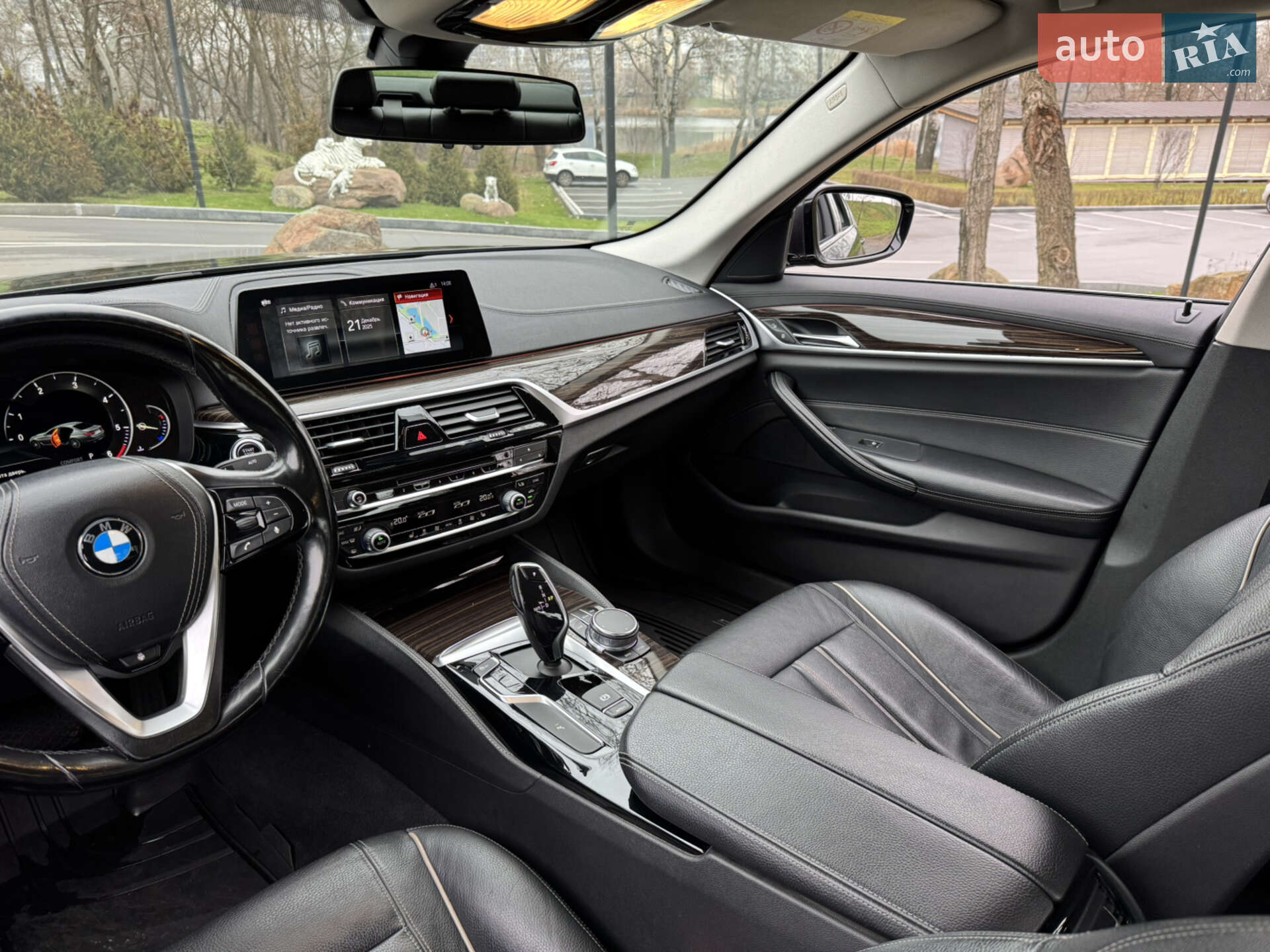 BMW 5 Series 2017 VIN WBAJC51030WA05567 фото оголошення 15 з 26