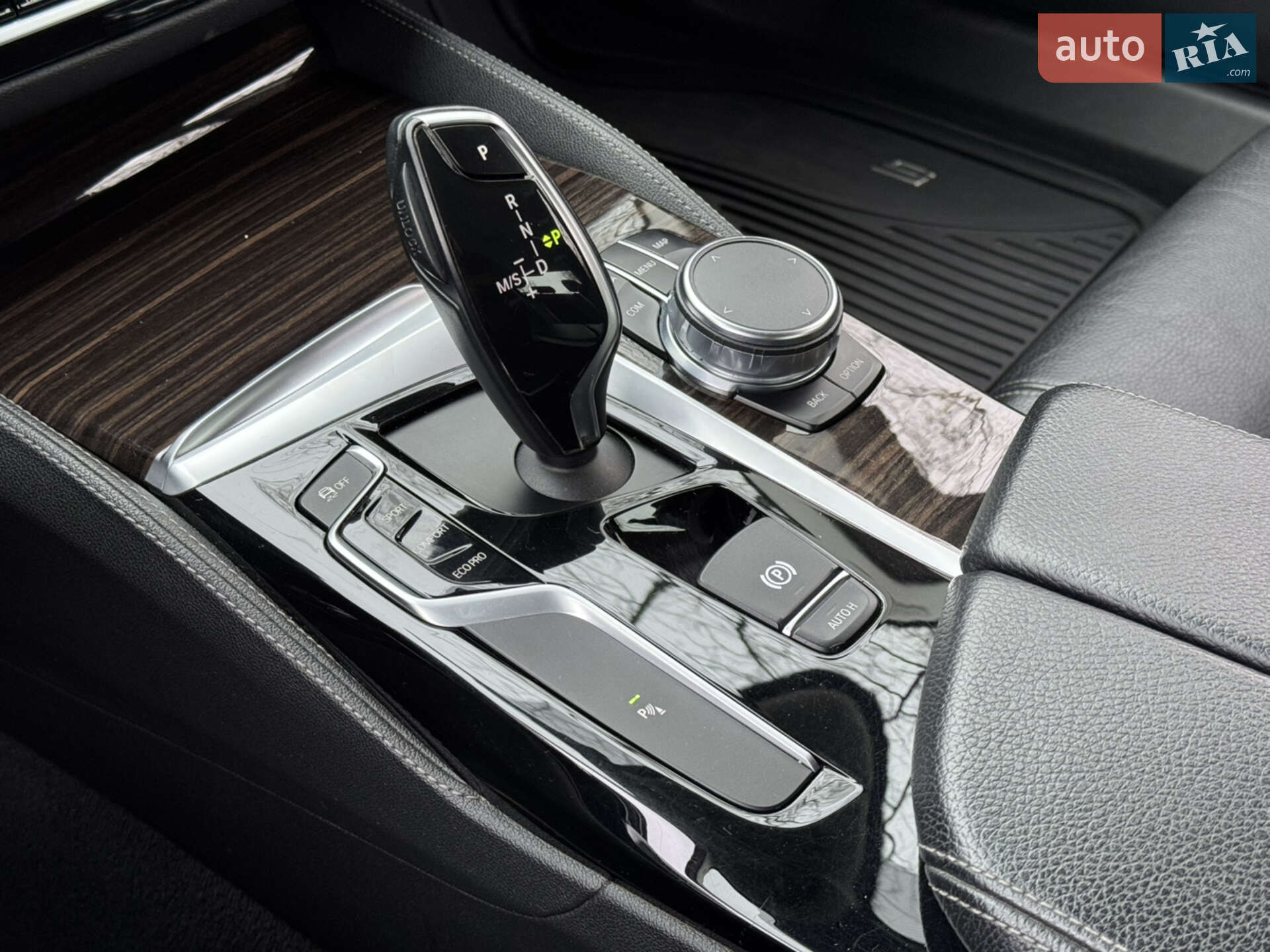 BMW 5 Series 2017 VIN WBAJC51030WA05567 фото оголошення 24 з 26