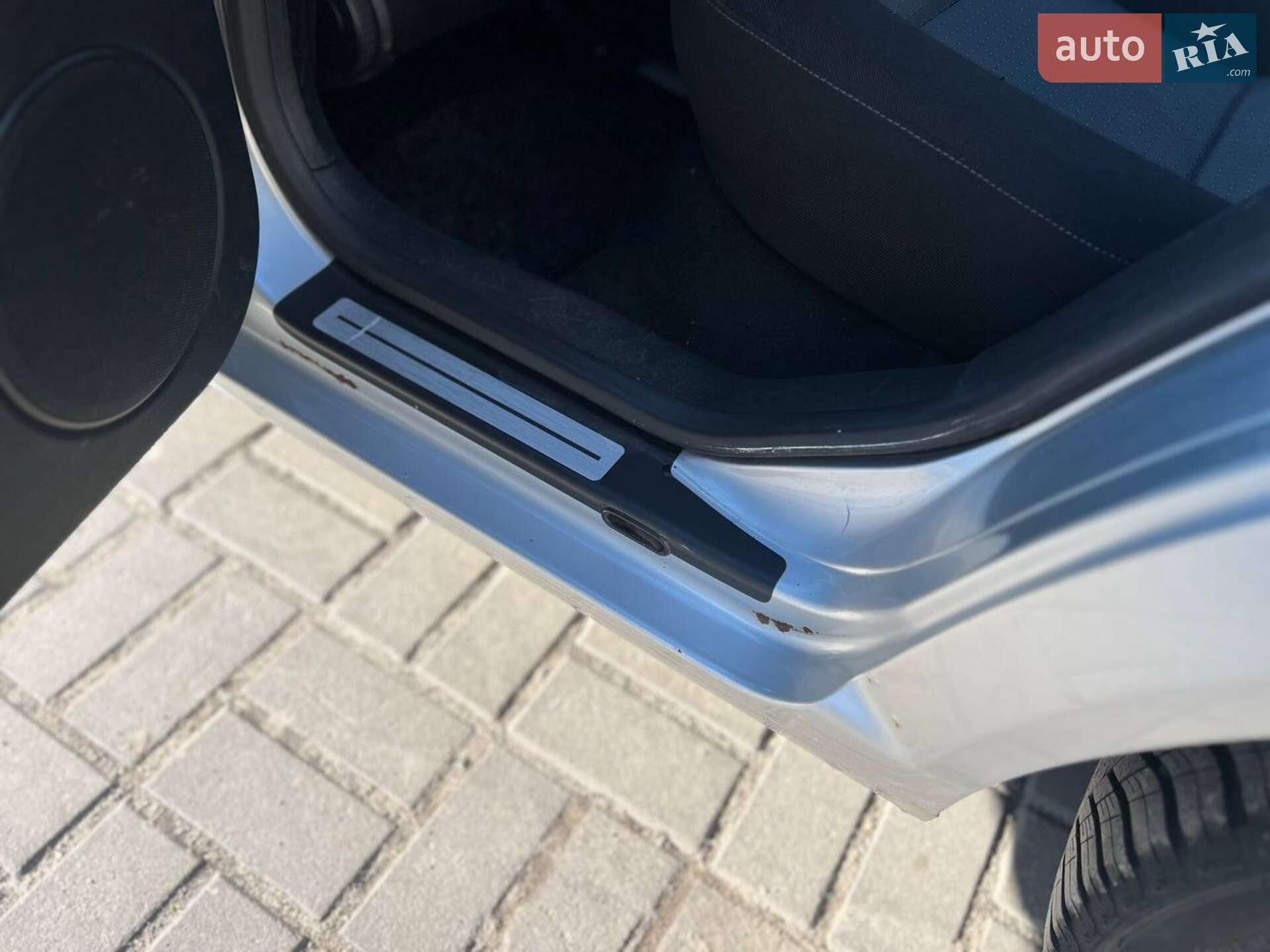 Volkswagen Golf 2003 VIN WVWZZZ1JZ4W109230 фото оголошення 16 з 33