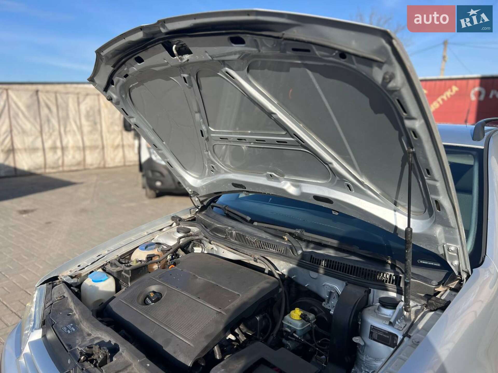 Volkswagen Golf 2003 VIN WVWZZZ1JZ4W109230 фото оголошення 29 з 33