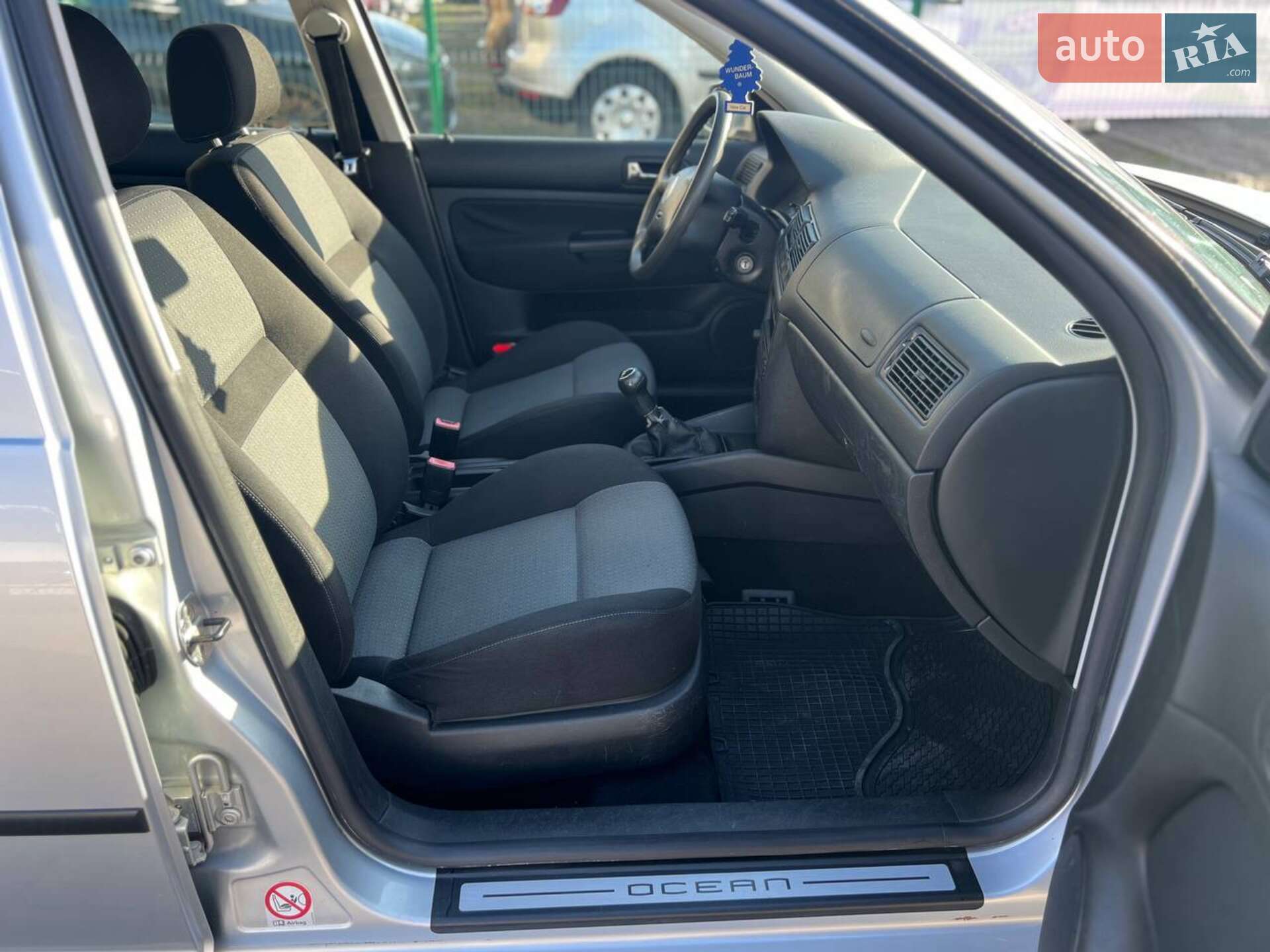 Volkswagen Golf 2003 VIN WVWZZZ1JZ4W109230 фото оголошення 32 з 33