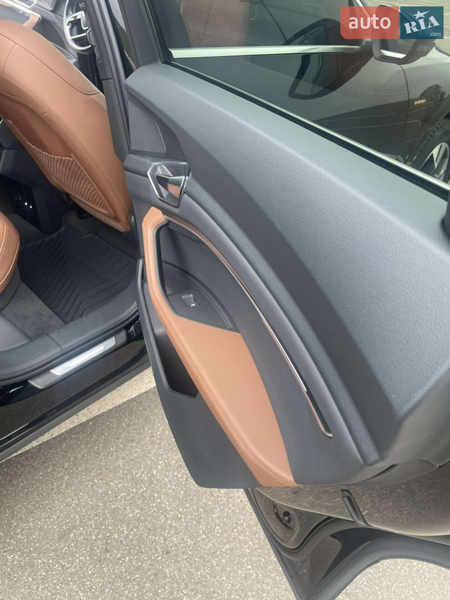 Audi e-tron 2021 VIN WA1AAAGE7NB007431 фото оголошення 6 з 25