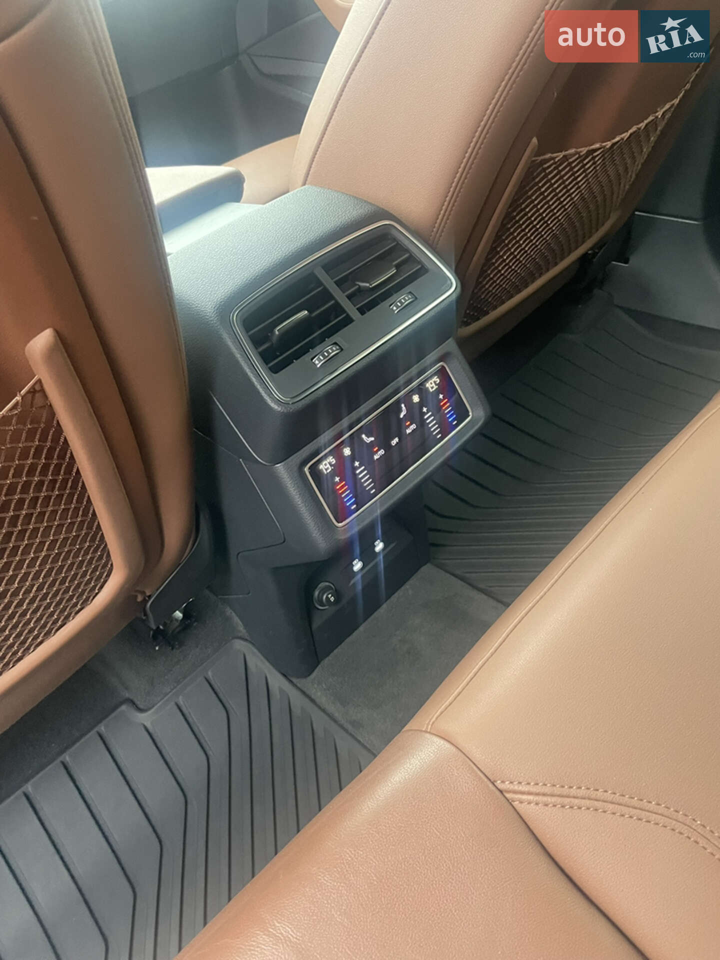 Audi e-tron 2021 VIN WA1AAAGE7NB007431 фото оголошення 20 з 25
