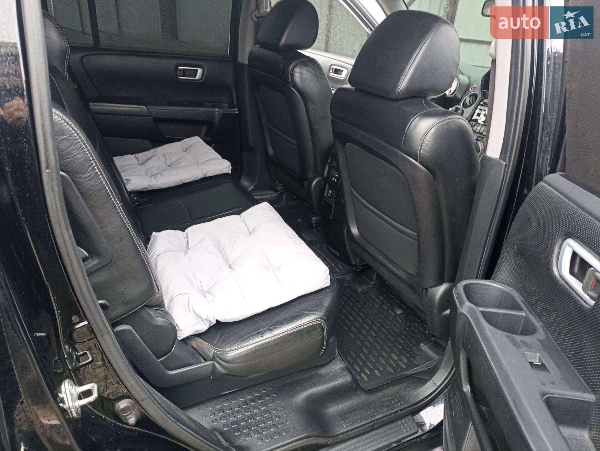 Honda Pilot 2011 VIN 5KBYF4890CB401191 фото оголошення 2 з 9