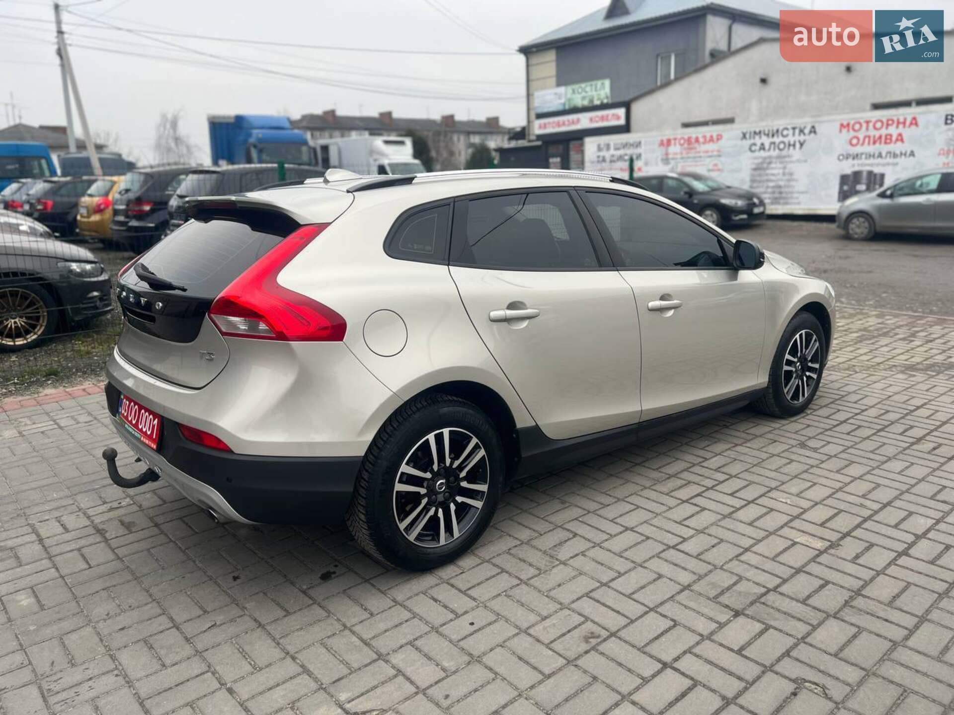 Volvo V40 2018 VIN YV1MZ32V0K2178716 фото оголошення 8 з 48