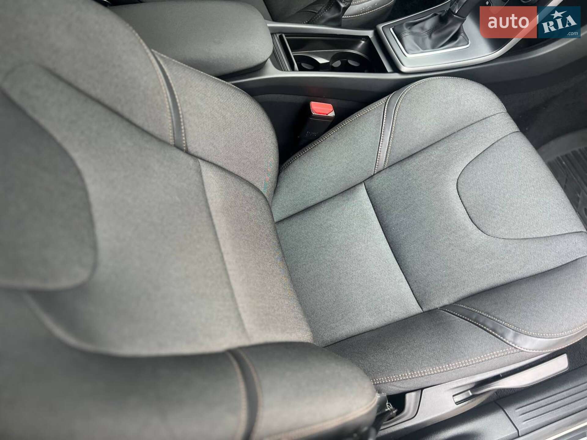 Volvo V40 2018 VIN YV1MZ32V0K2178716 фото оголошення 41 з 48