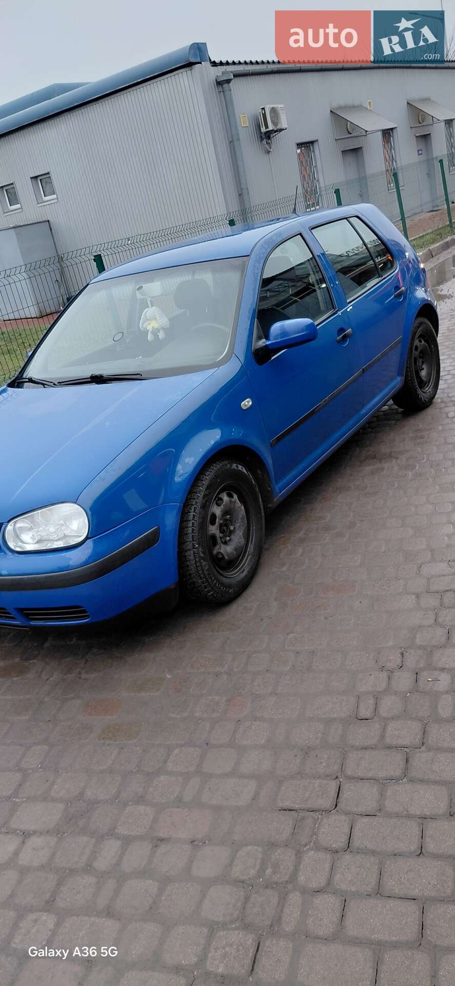 Volkswagen Golf 2000 VIN WVWZZZ1JZ1W261210 фото оголошення 2 з 7