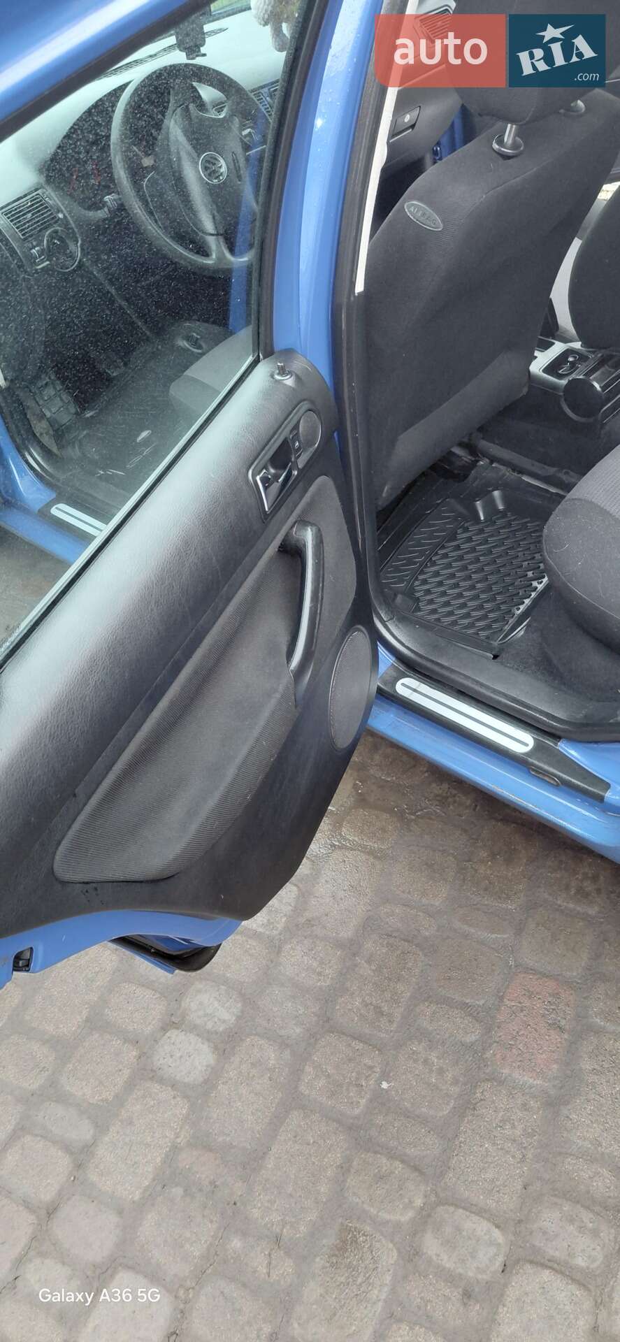Volkswagen Golf 2000 VIN WVWZZZ1JZ1W261210 фото оголошення 5 з 7