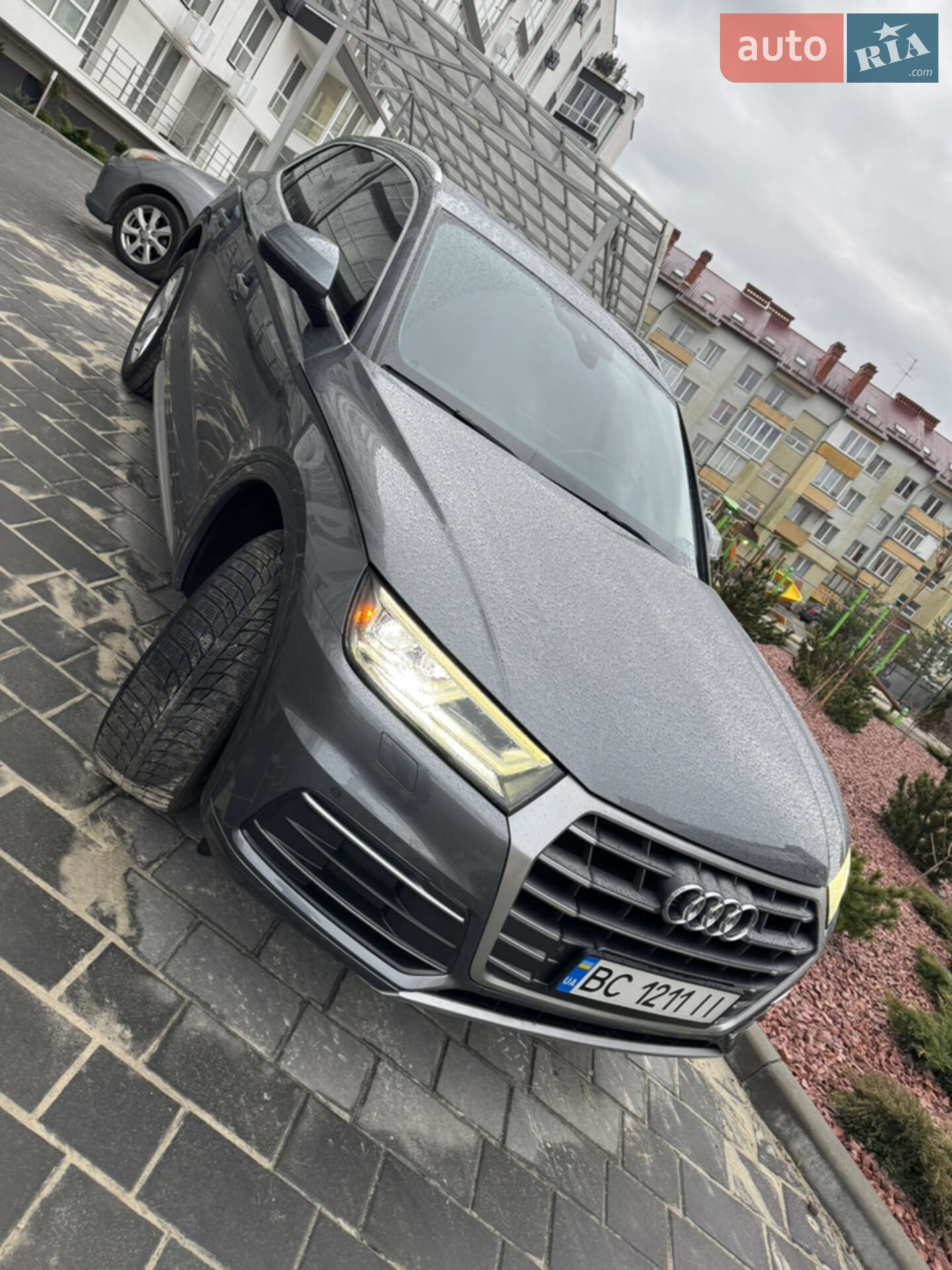 Audi Q5 2018 VIN WA1BNAFY5J2149663 фото оголошення 7 з 11